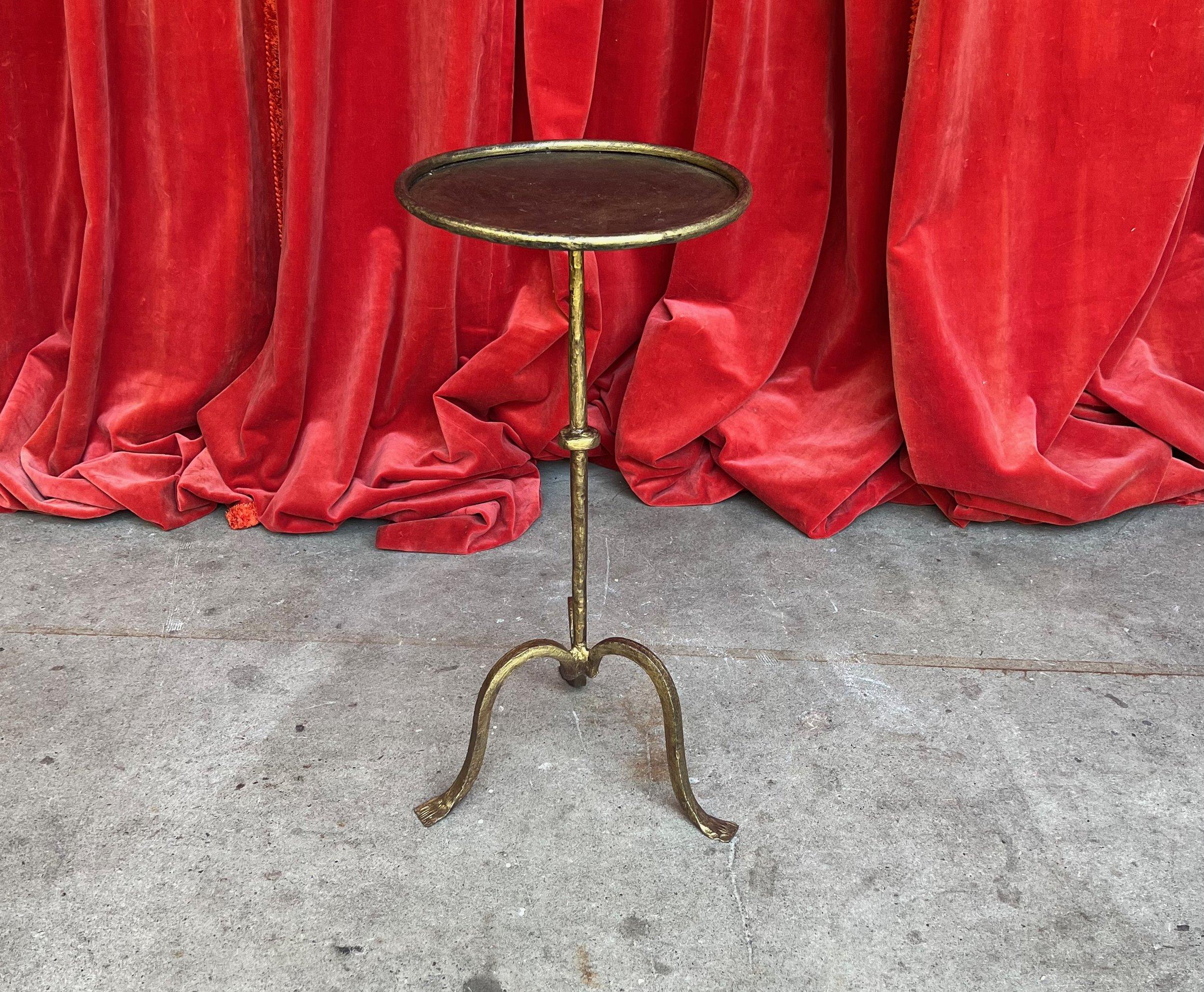 Spanish 1950s Gilt Metal Martini Table In Good Condition In Buchanan, NY