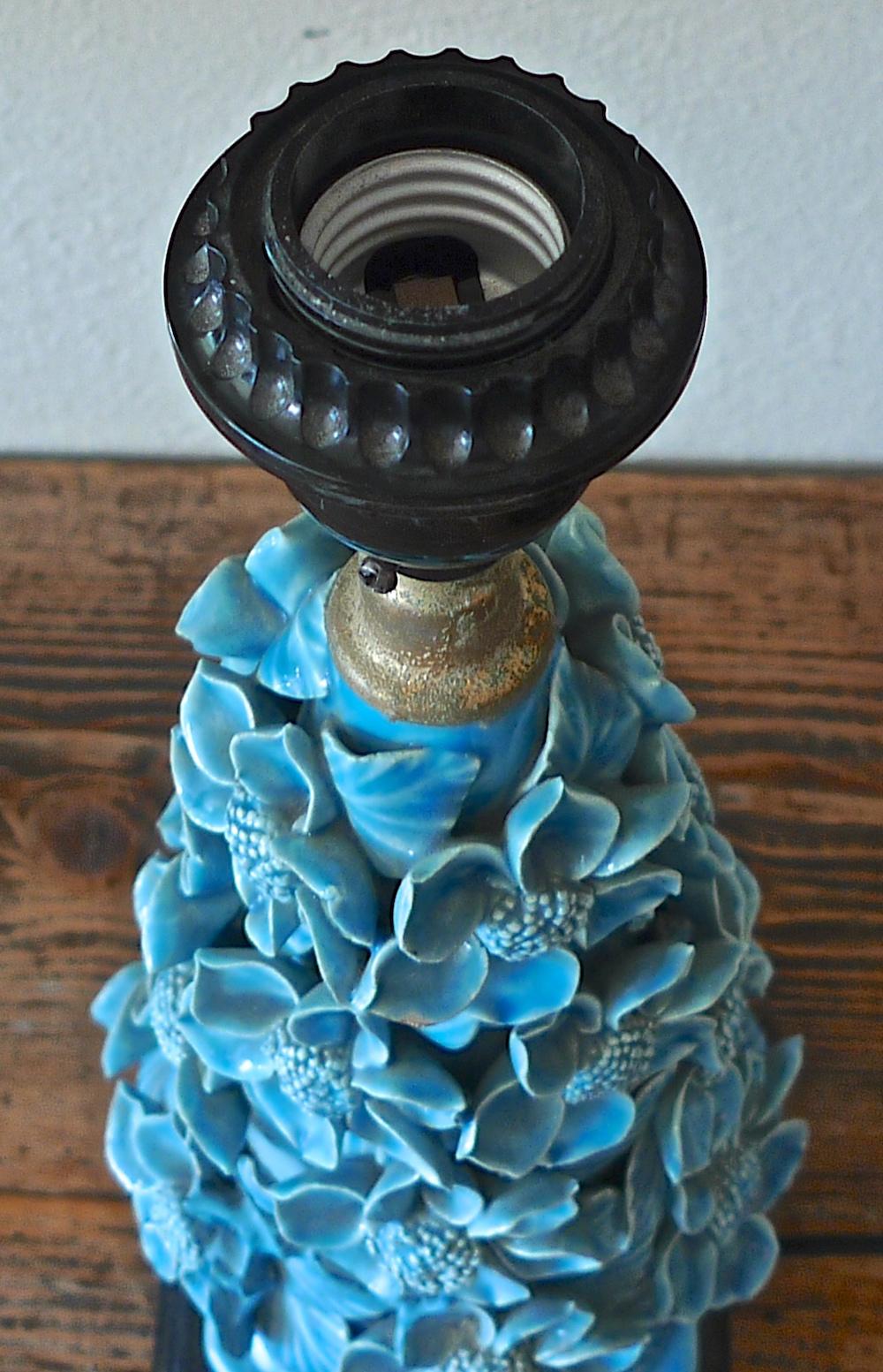 Spanish 1960s Blue Glazed Mansies 'Valencia' Ceramic Table Lamp 4