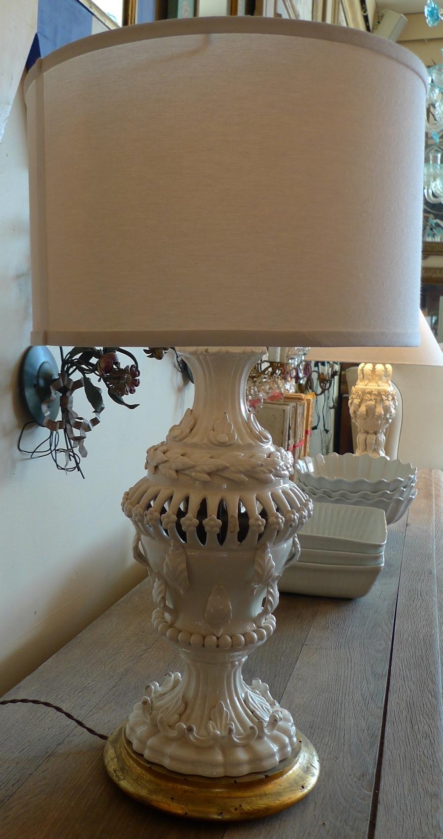 Spanish 1960s cream glazed Mansies (Valencia) ceramic table lamp. One of 2 Mansies ceramic table lamps with different sizes and colors.
  
 