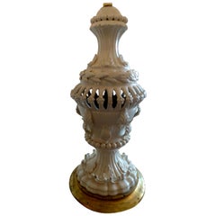 Spanish 1960s Cream Glazed Mansies 'Valencia' Ceramic Table Lamp