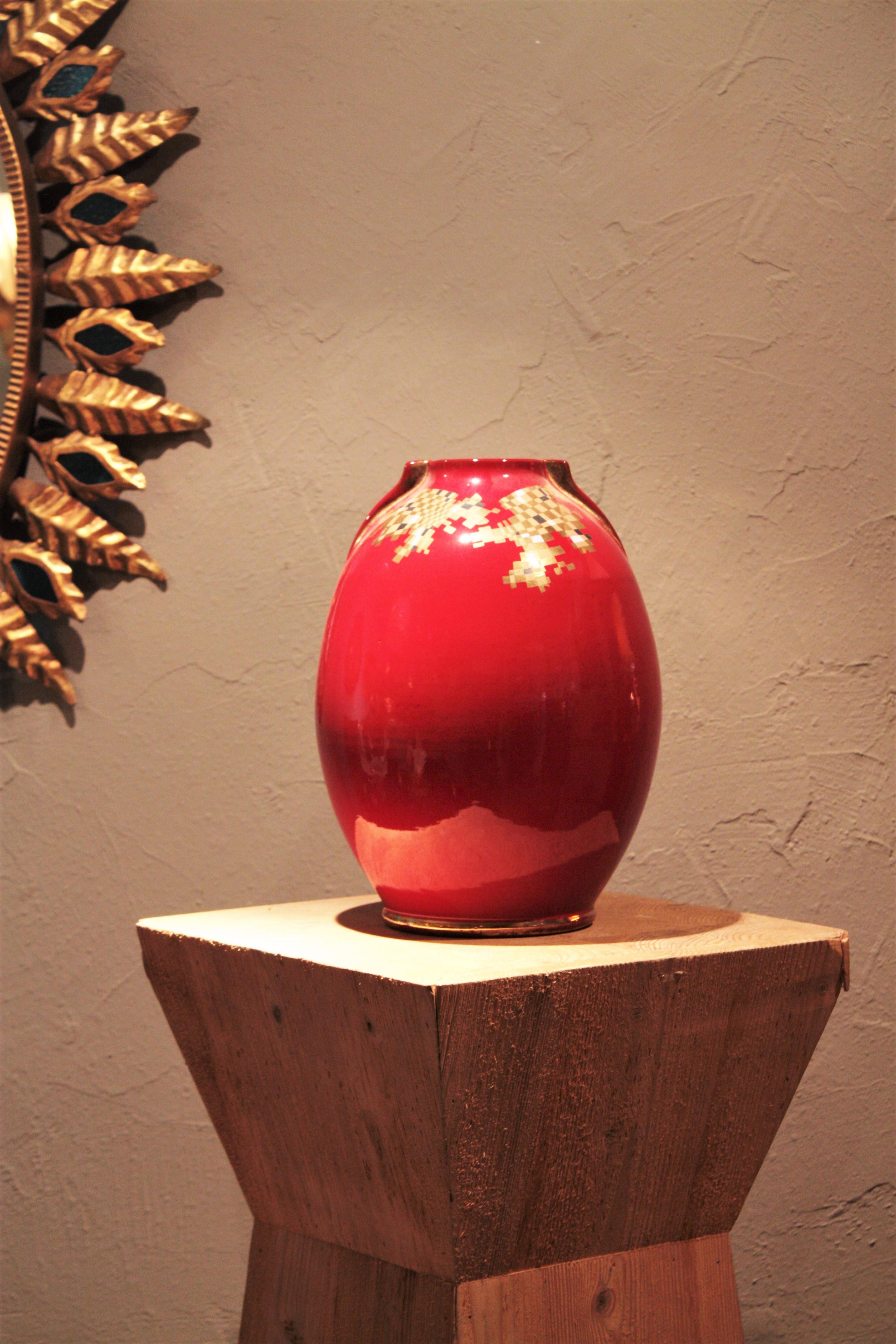 Red Gold Ceramic Vase, 1960s In Excellent Condition In Barcelona, ES