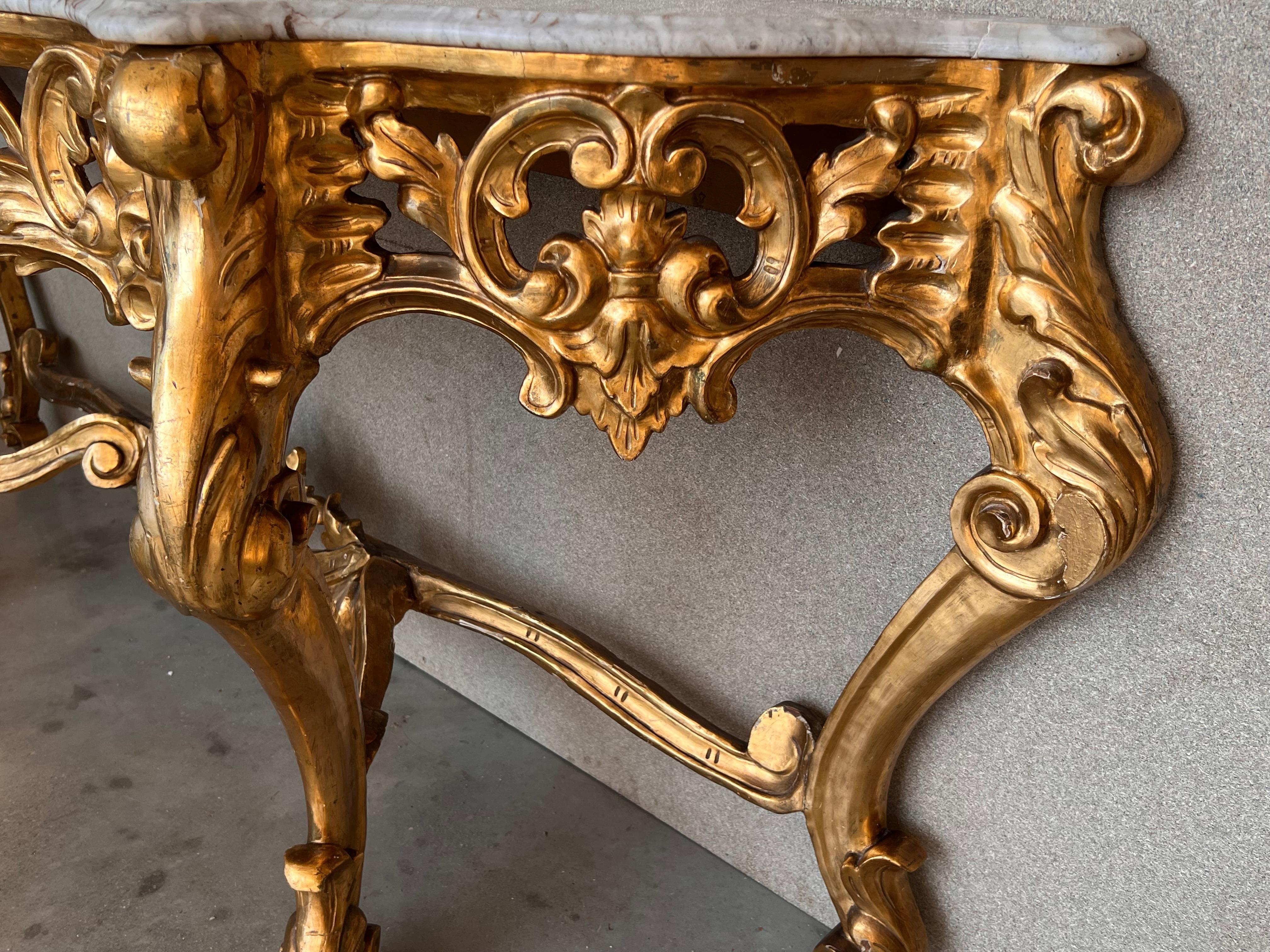 Espagnol Table console espagnole 19ème baroque en ormeau sculpté et doré et marbre en vente