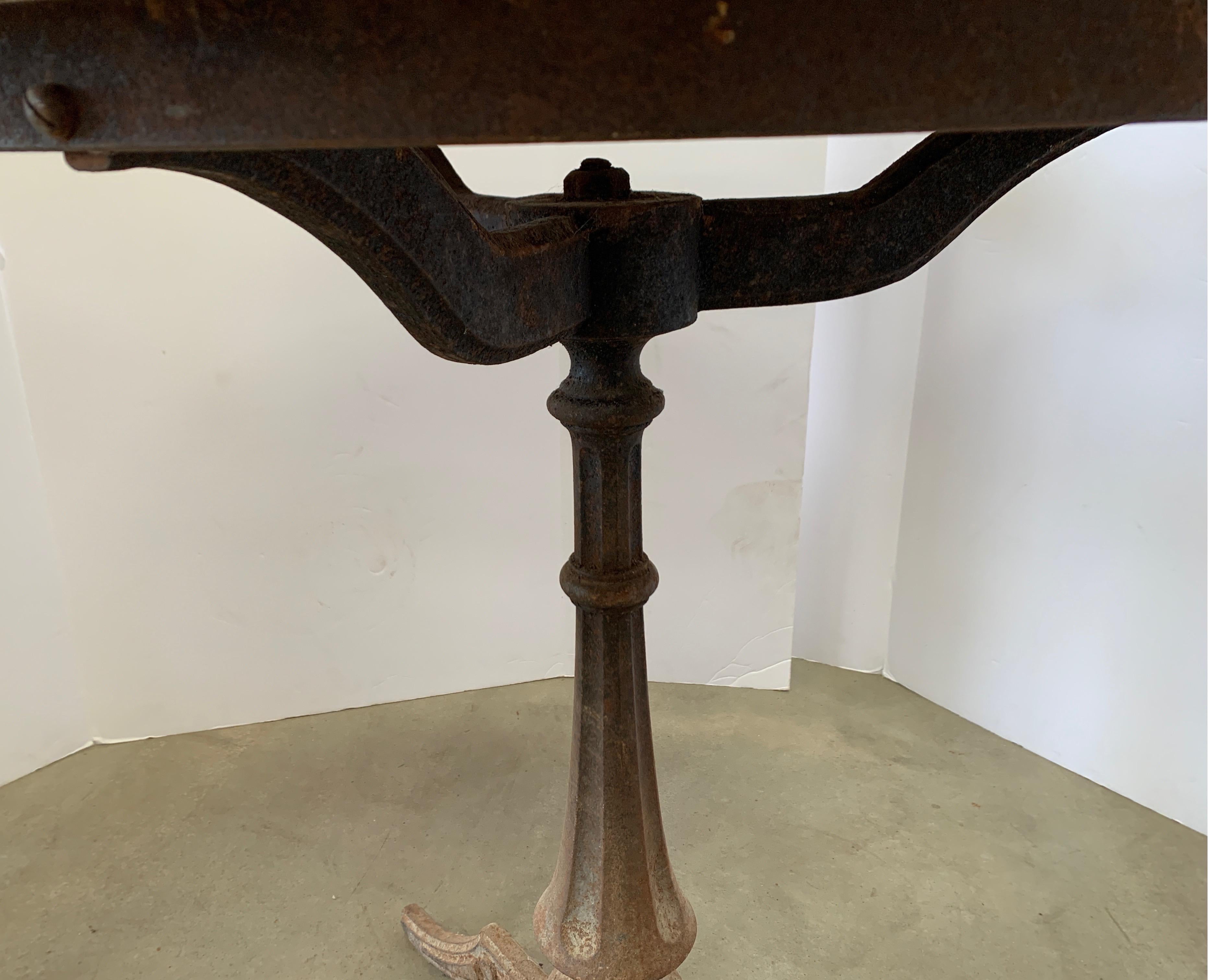 Spanish 19th Century Bistro Table with Original Marble Top and Iron Base 4