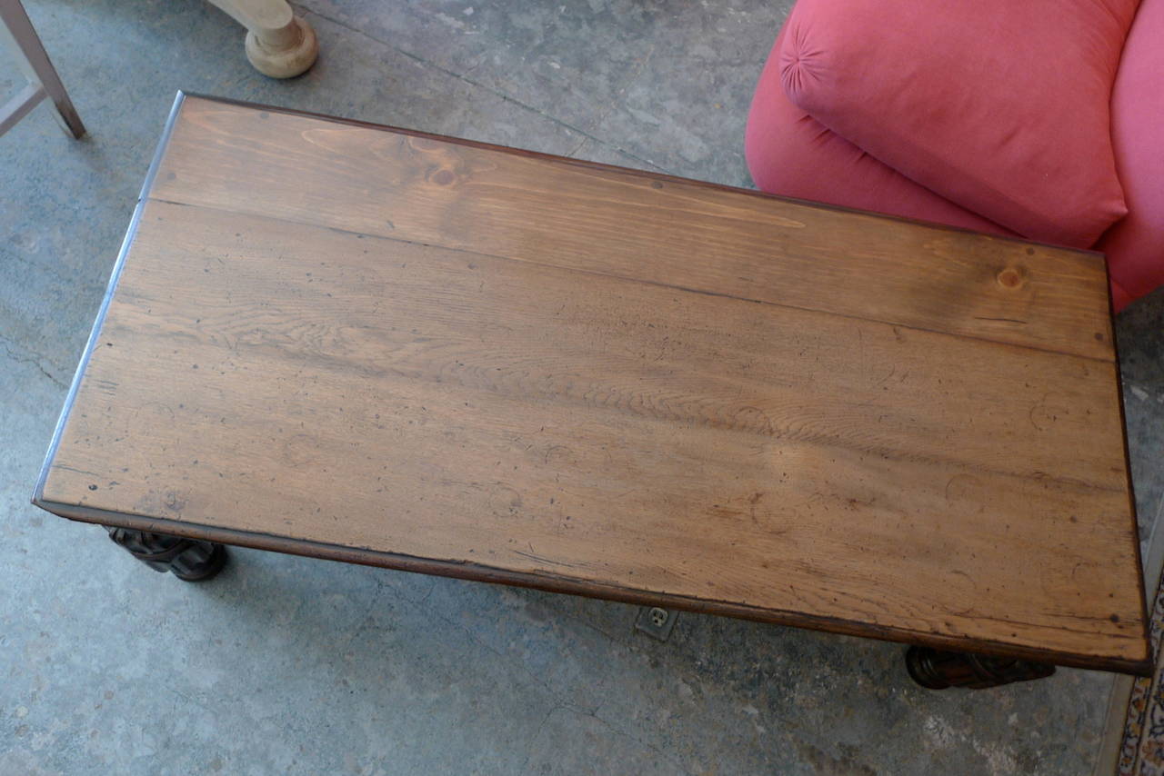 Hand-Carved Spanish 19th Century Carved Walnut Coffee Table with Small Storage Compartment