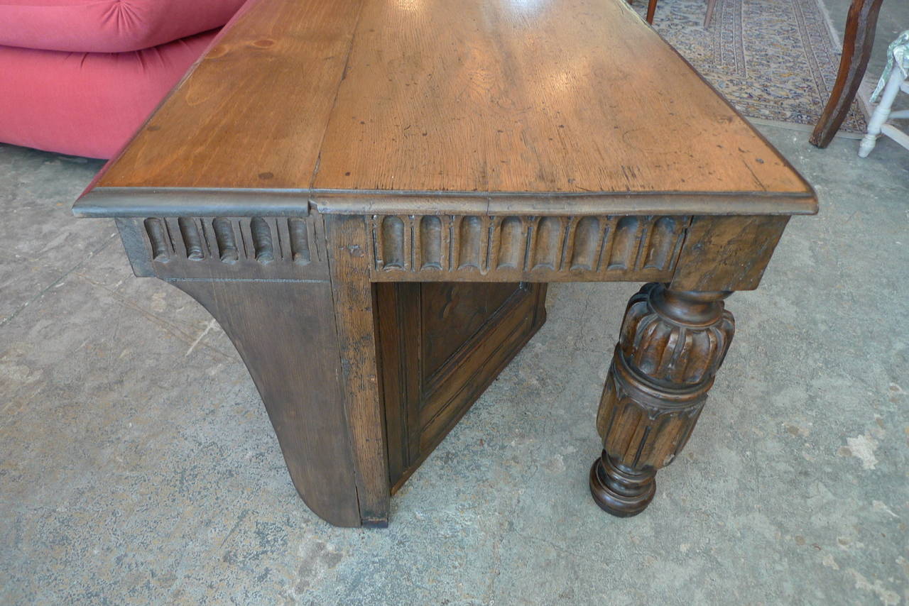Spanish 19th Century Carved Walnut Coffee Table with Small Storage Compartment 2