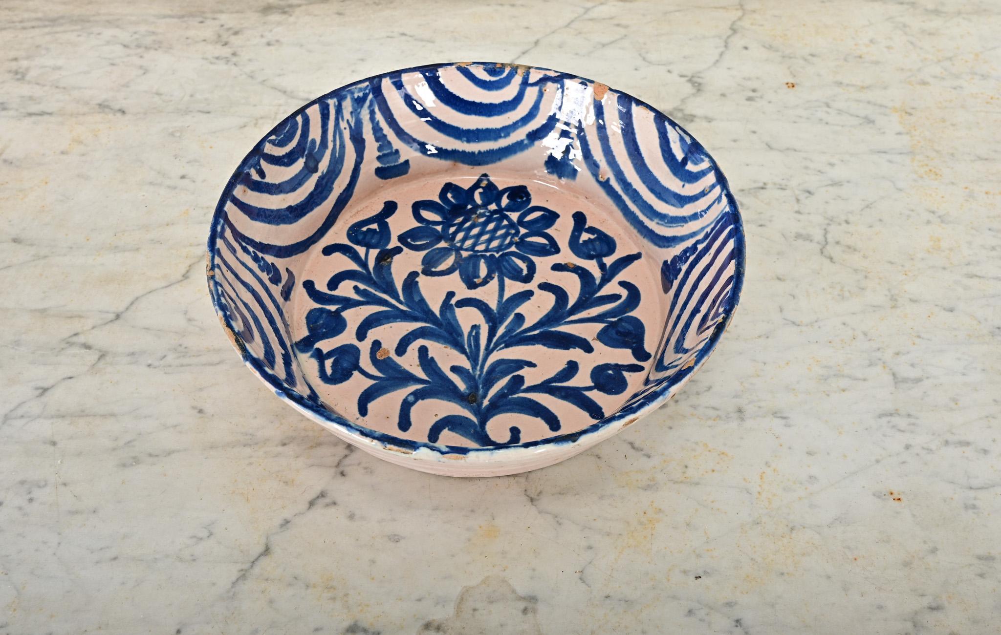 Spanish Colonial Spanish 19th Century Fajalauza Bowl from Granada For Sale