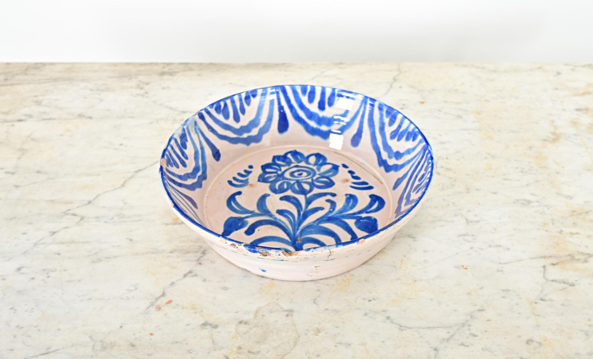 Spanish Colonial Spanish 19th Century Fajalauza Bowl from Granada For Sale