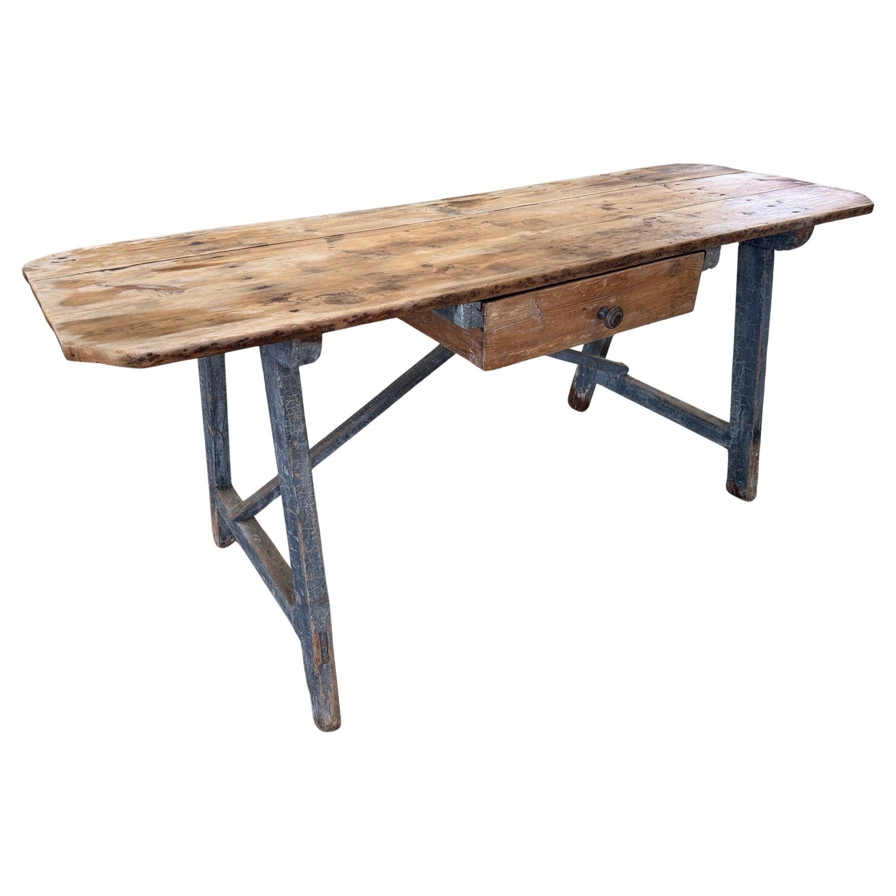 Spanish 19th century Writing Table - Desk
