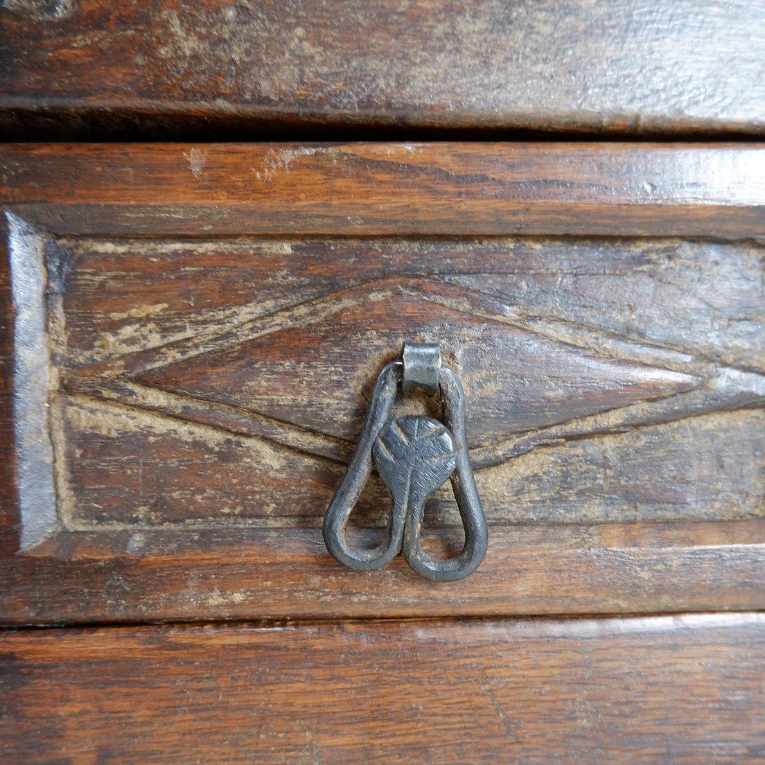 Spanish 20th Century Rustic Buffet - 2 drawers en Bueno estado para la venta en Linkebeek, BE