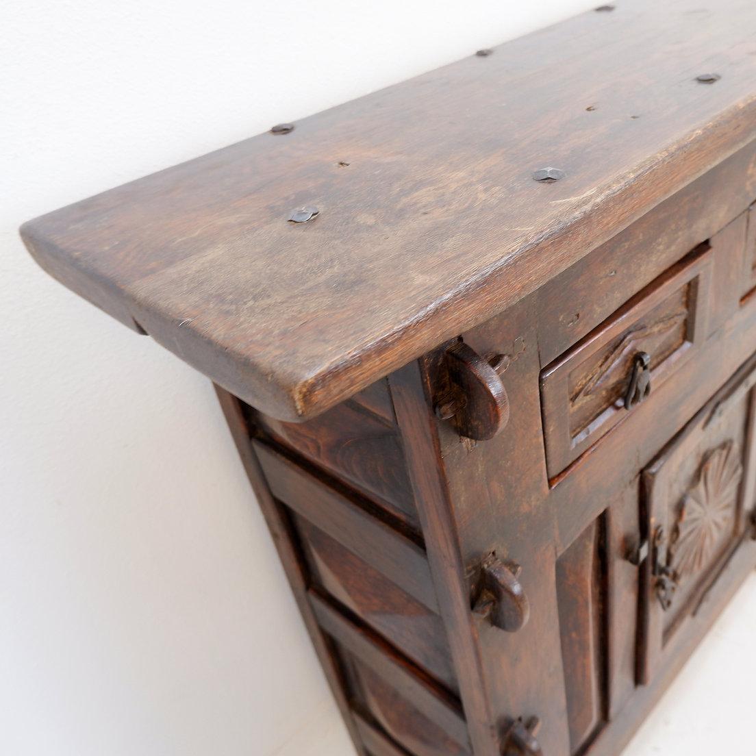 Spanish 20th Century Rustic Buffet - 2 drawers en venta 2