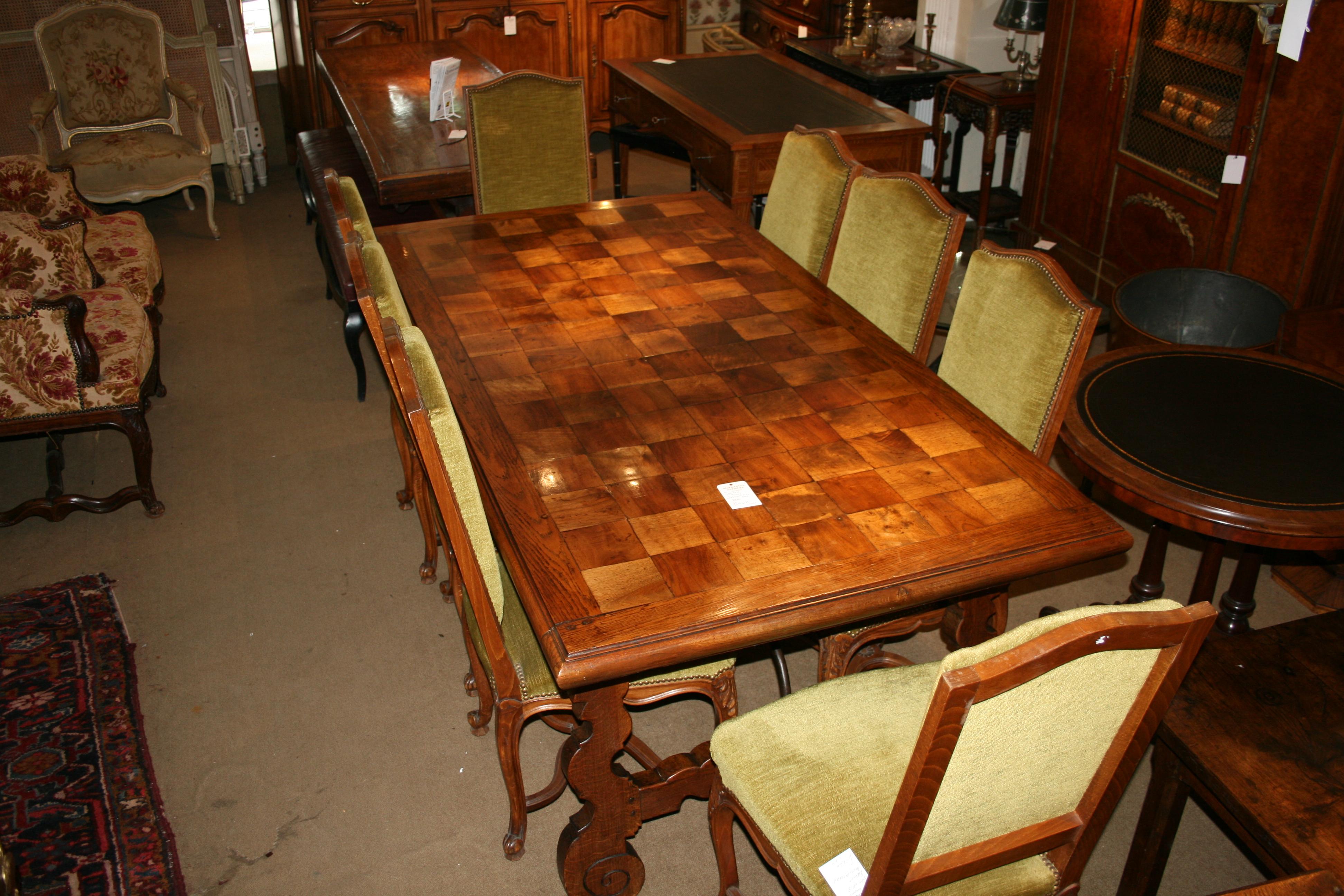8 seat dining table