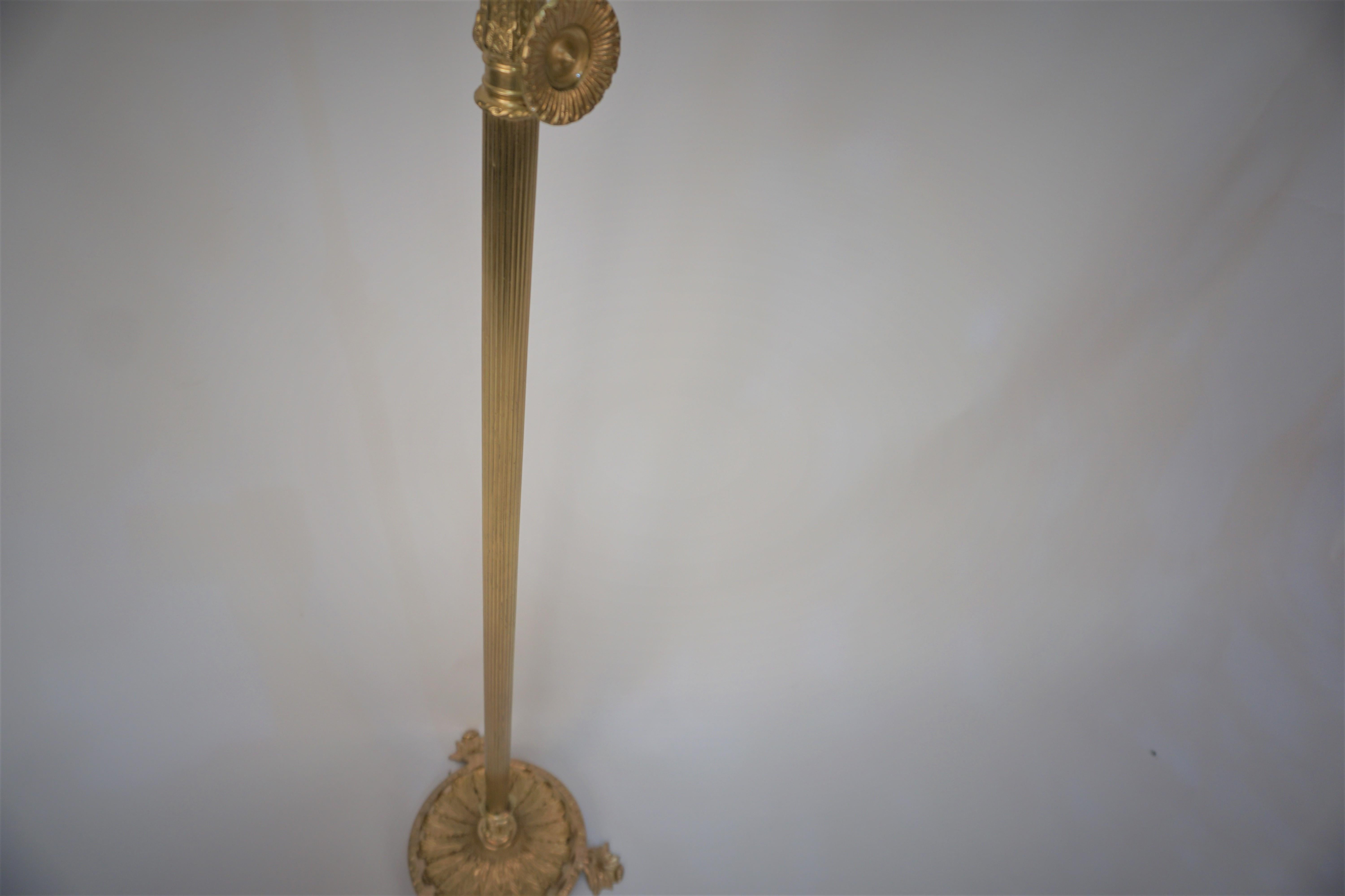 Spanish Adjustable Height Bronze Bridge Floor Lamp In Good Condition In Fairfax, VA