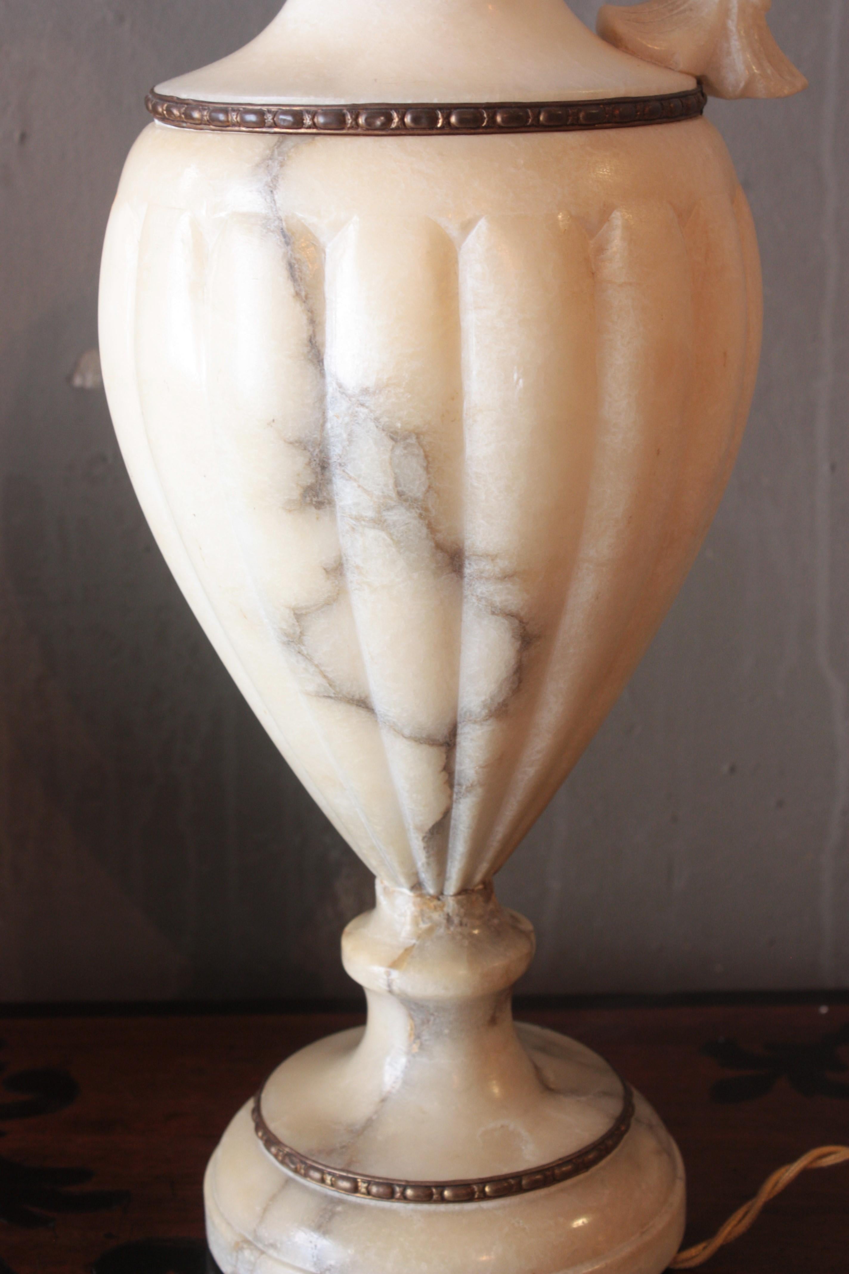 Spanish Albaster Large Urn Jar Table Lamp, 1940 For Sale 10