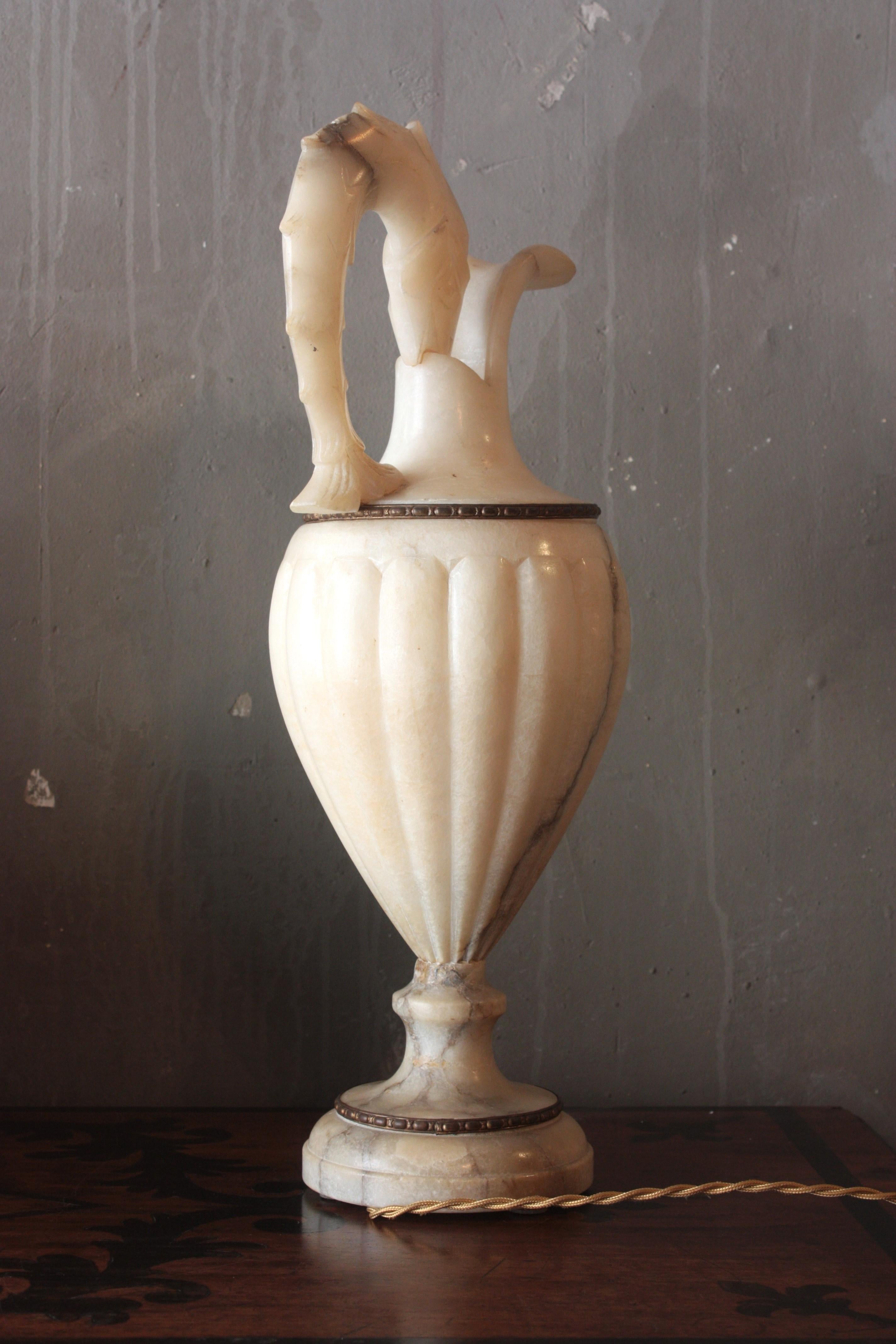 Spanish Albaster Large Urn Jar Table Lamp, 1940 For Sale 2