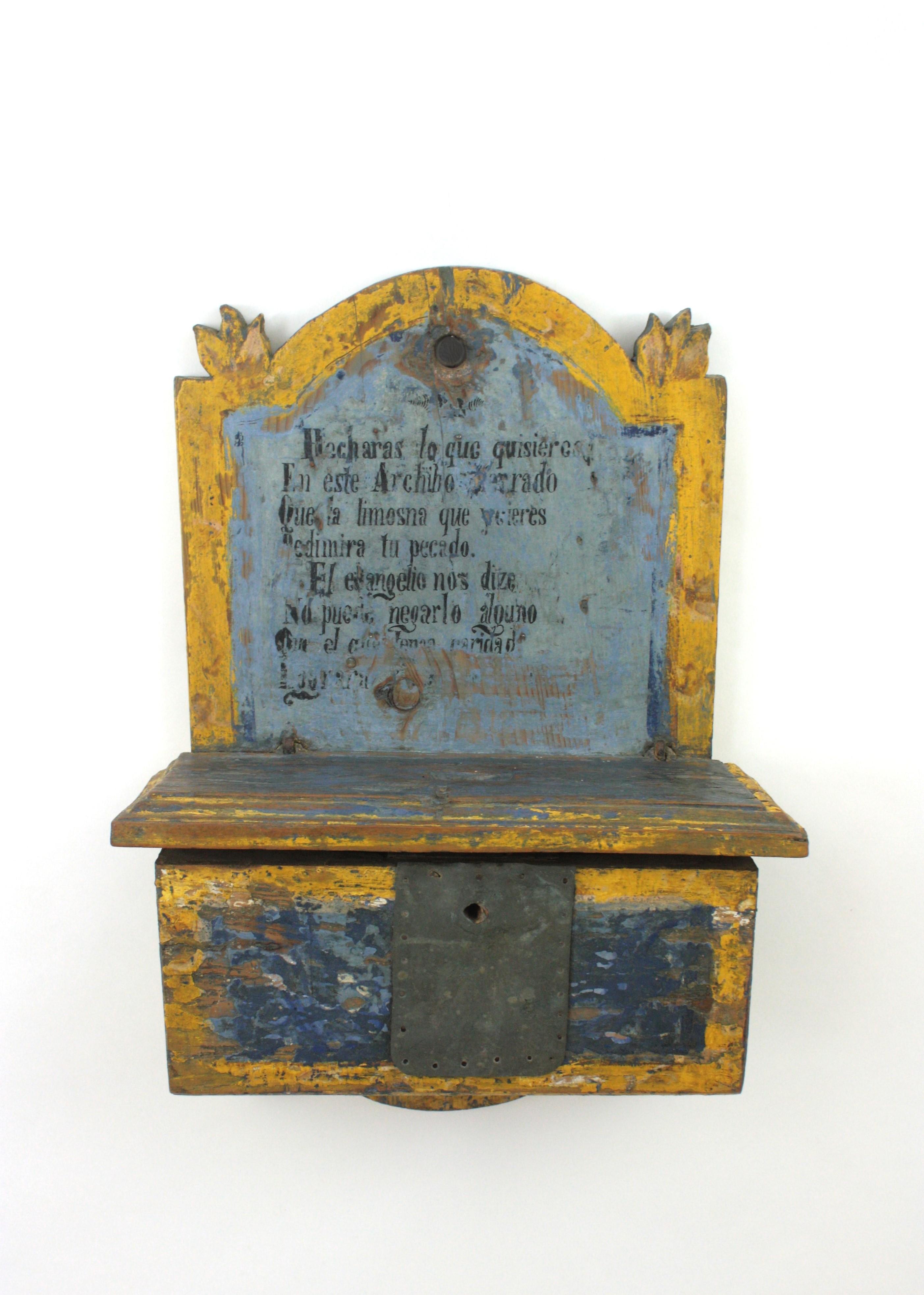 Spagnolo Cassetta delle elemosine spagnola / Decorazione da parete in patina blu e gialla, 18° secolo in vendita