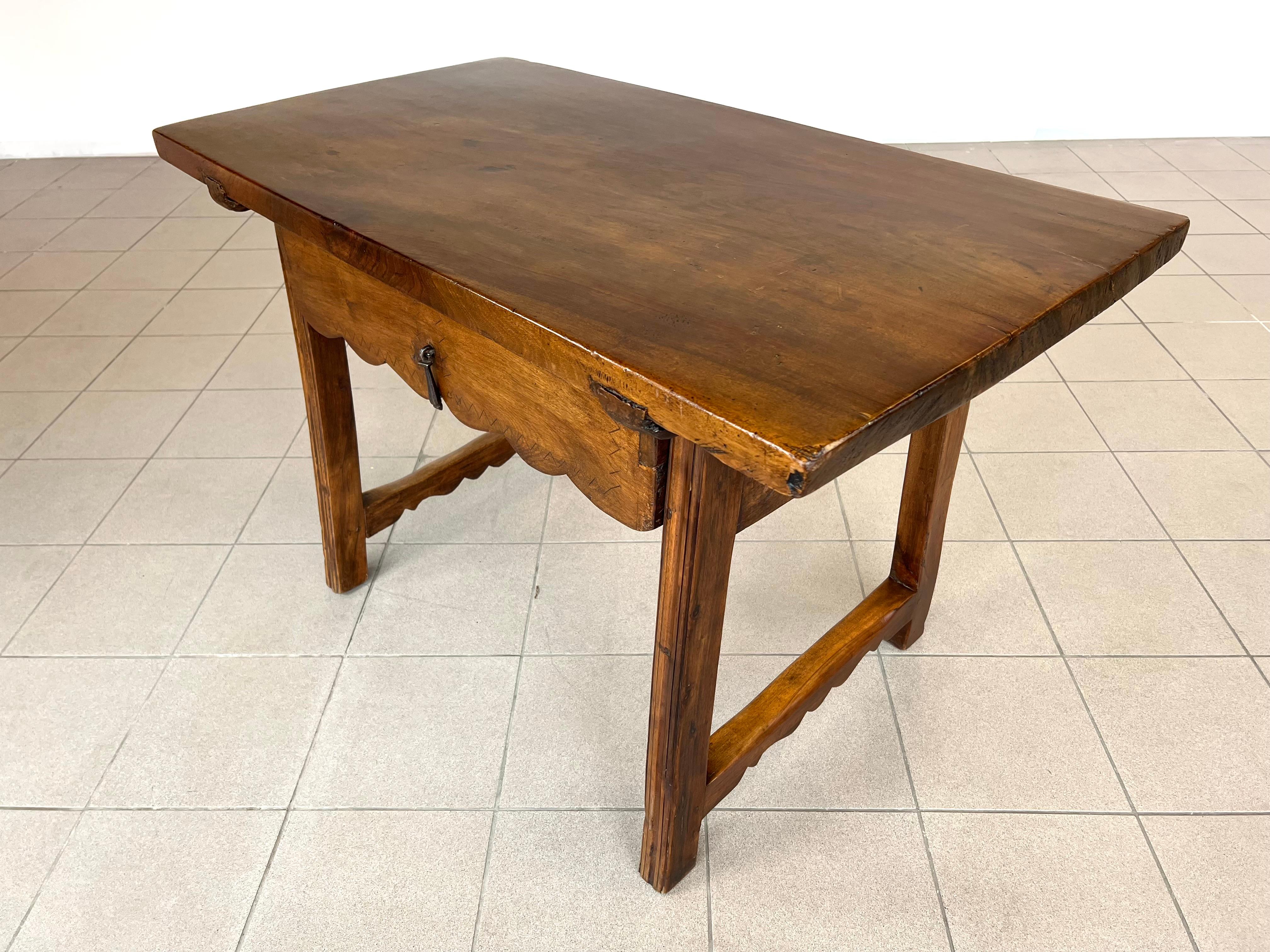 Spanish Antique Kitchen or Side Walnut Table 19c For Sale 7