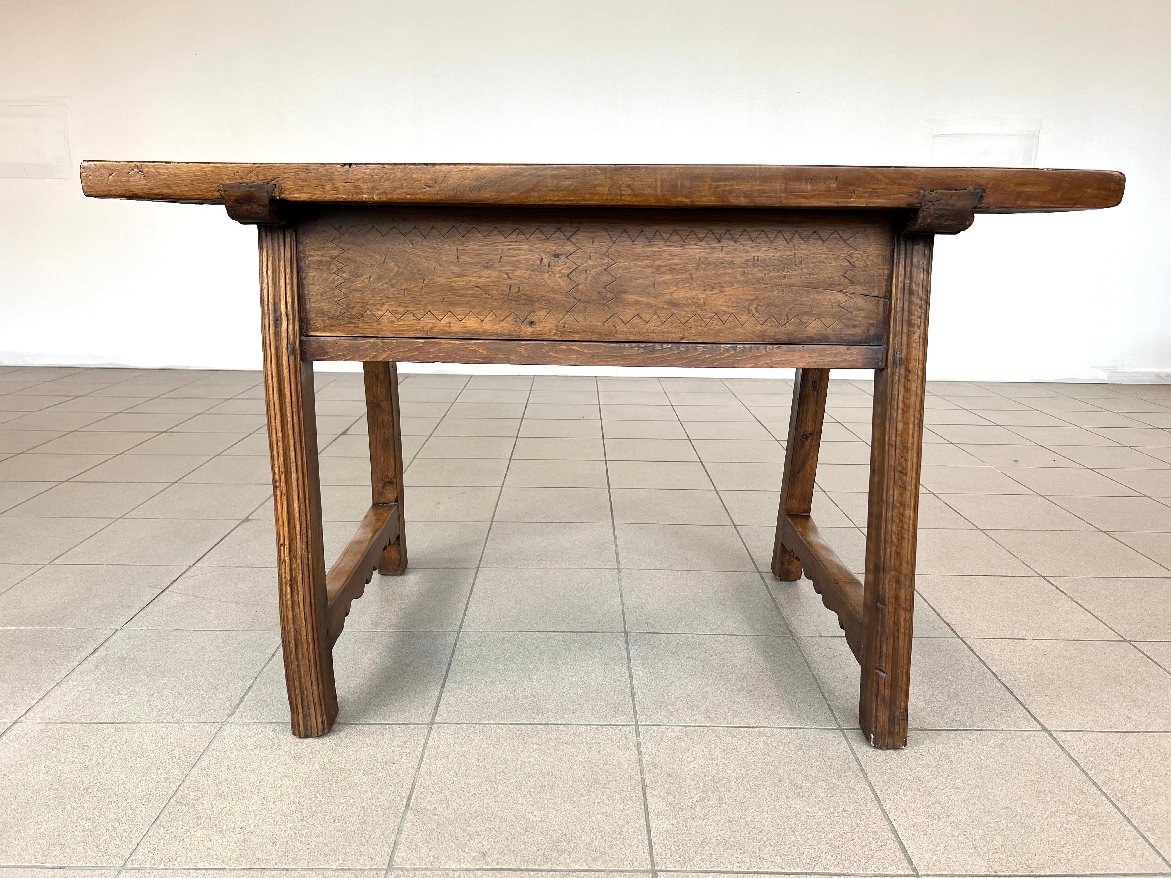 Spanish Antique Kitchen or Side Walnut Table 19c For Sale 12