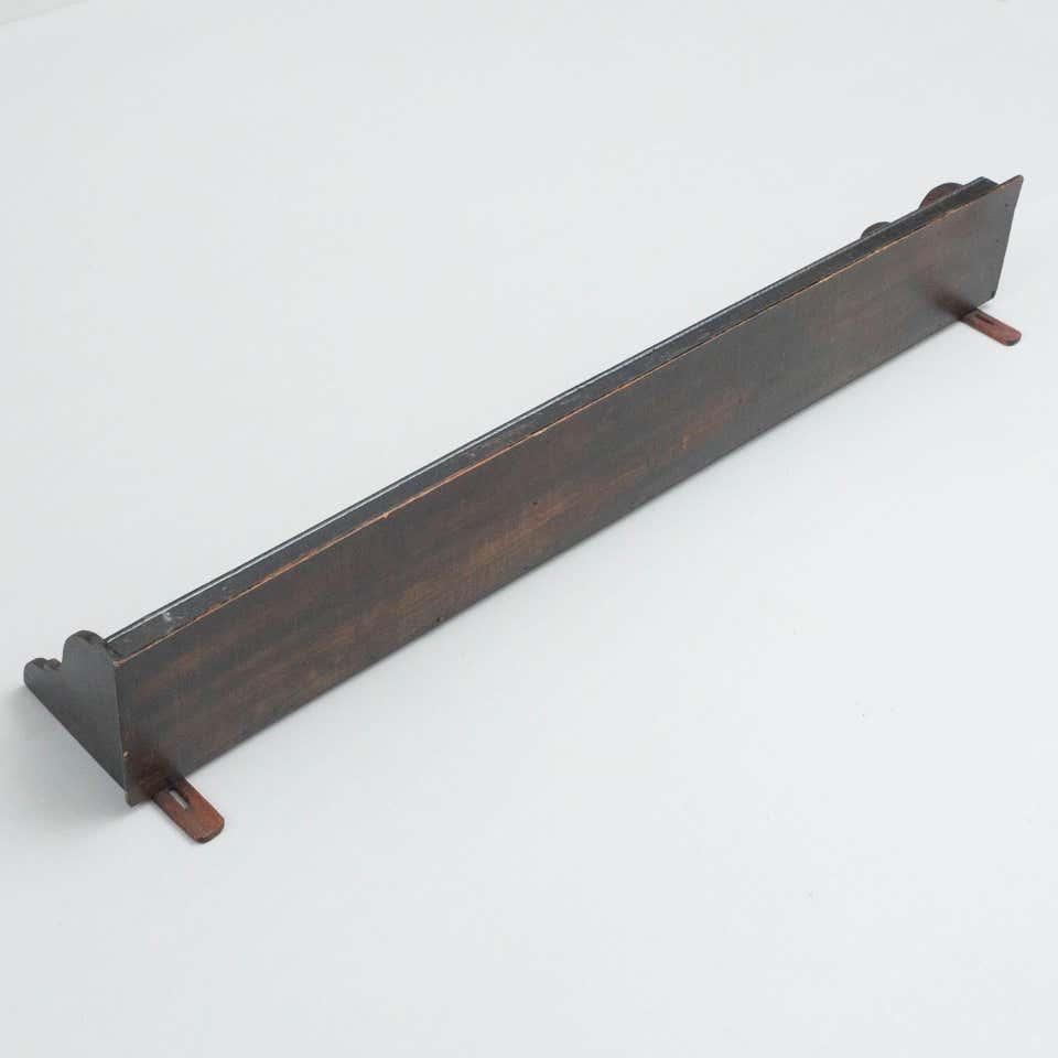 Spanish Antique Traditional Rustic Wood Hanger, circa 1930 For Sale 1