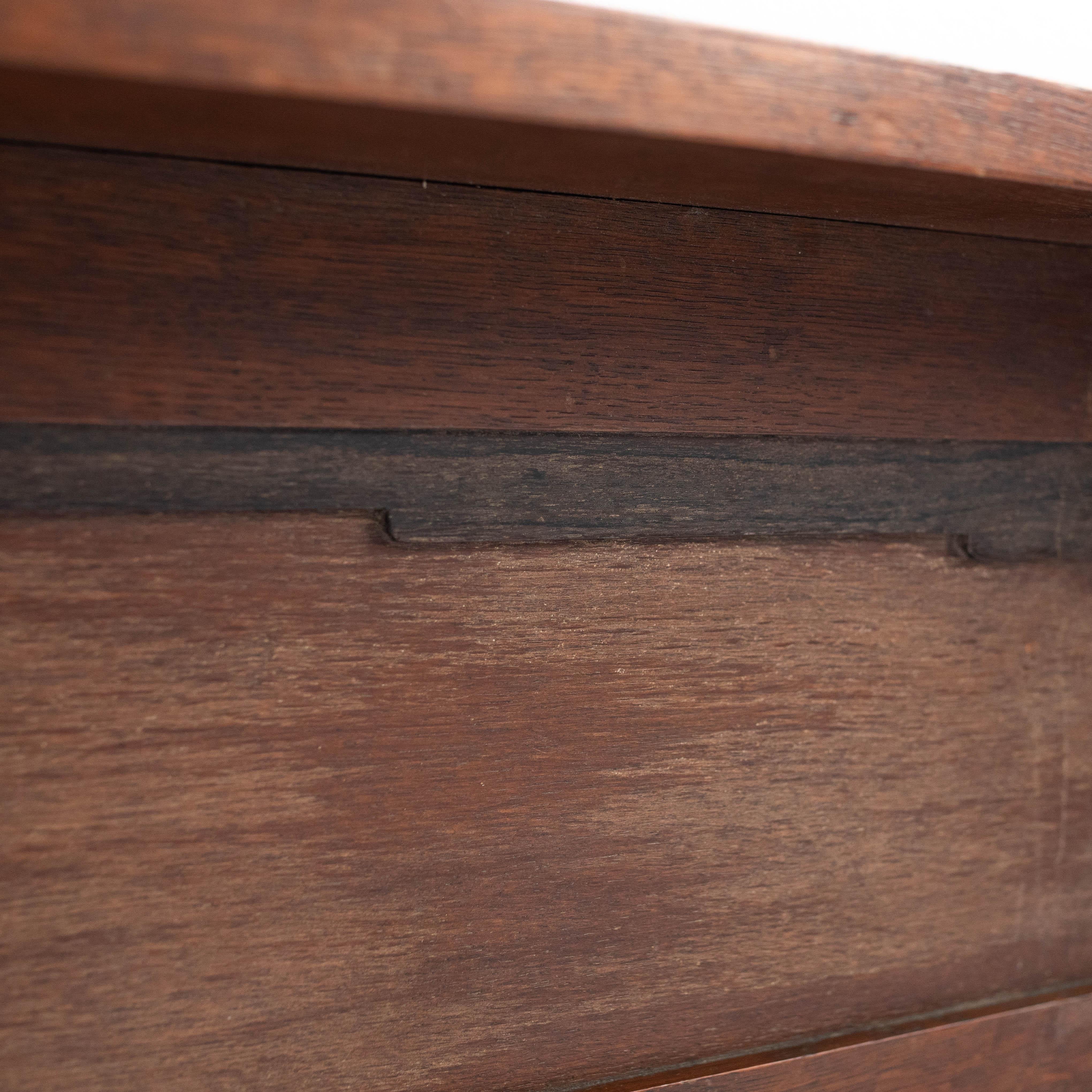 Porte-bougies espagnol ancien traditionnel en bois rustique, vers 1960 en vente 9
