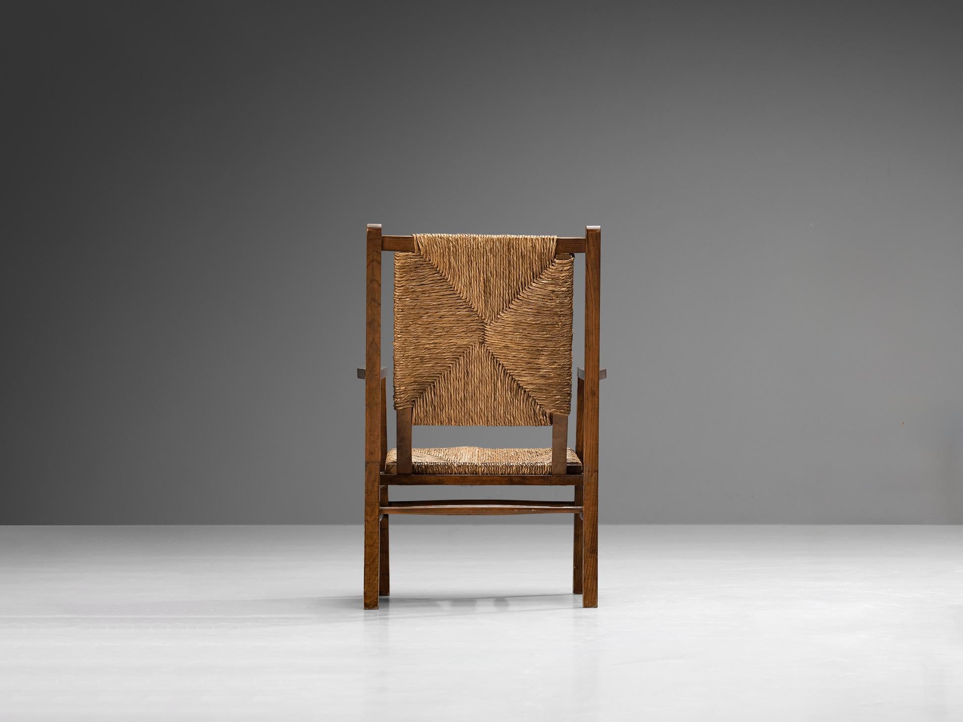Spanish Armchair in Pine and Woven Straw  For Sale 1