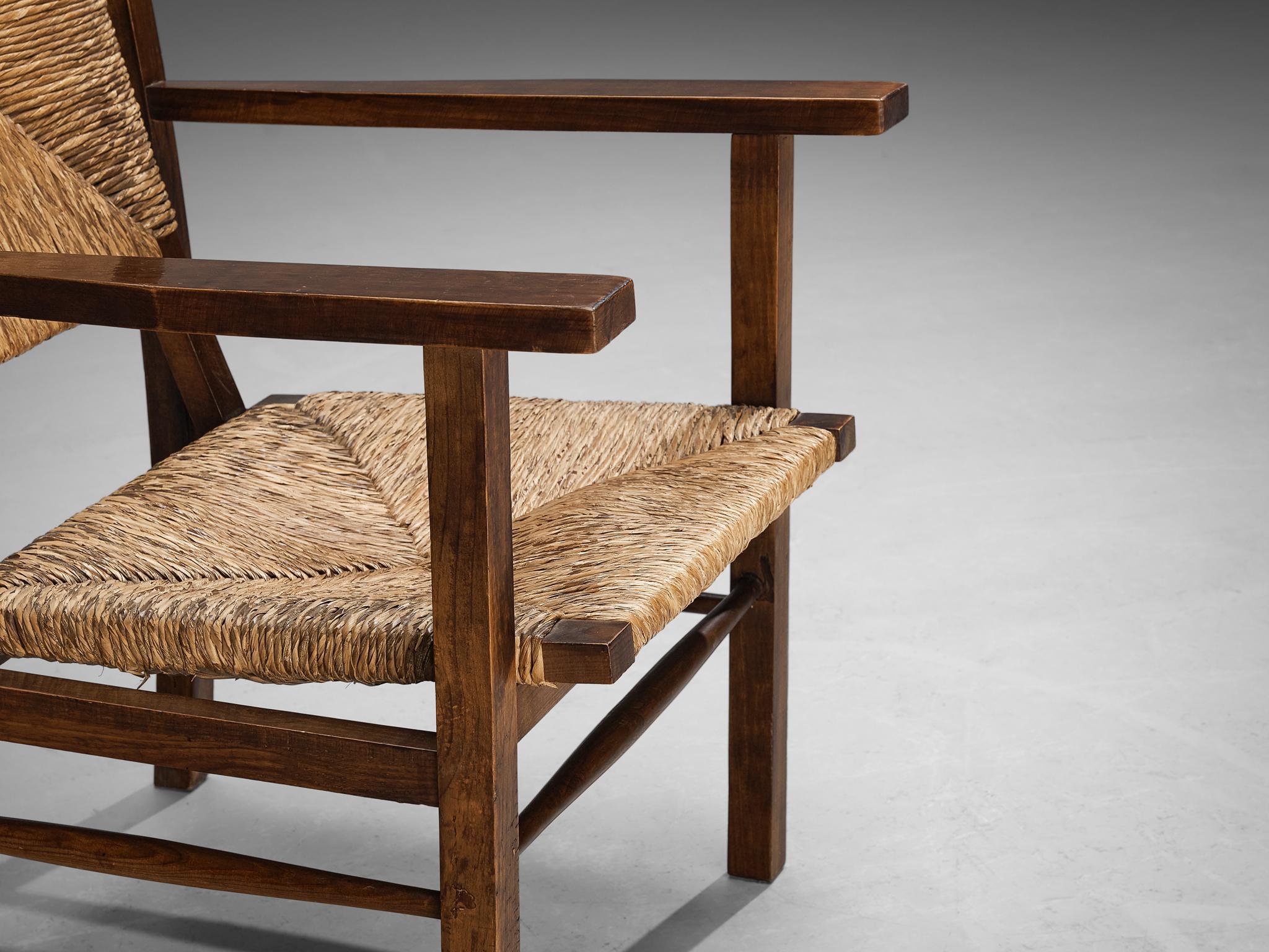 Spanish Armchair in Pine and Woven Straw  For Sale 2