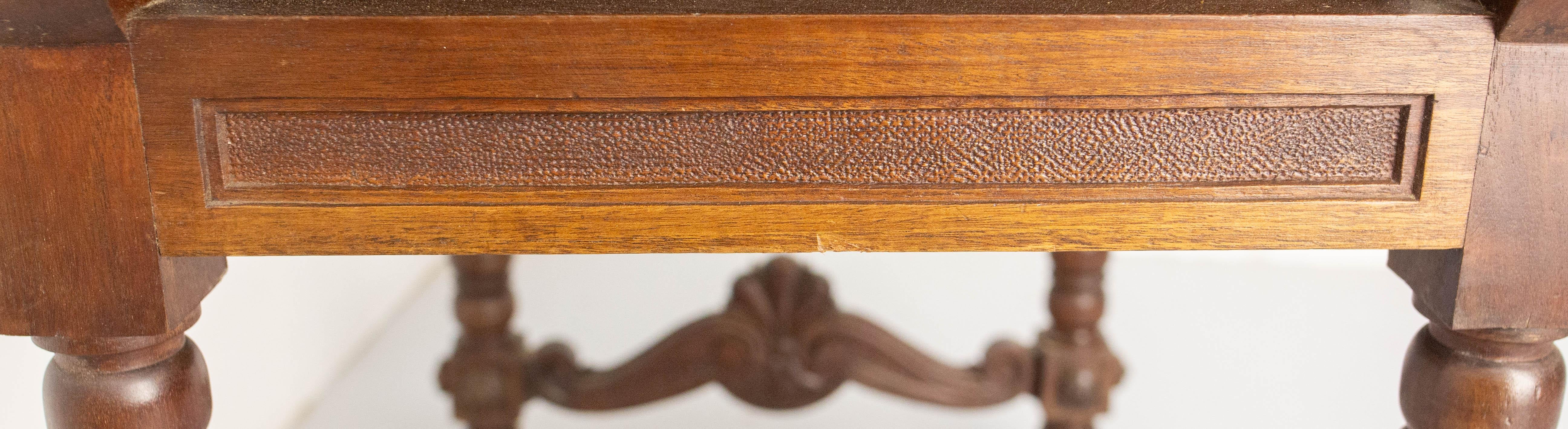Spanish Armchair in the Curule Style Cordovan Leather & Wood, Midcentury 19th For Sale 6