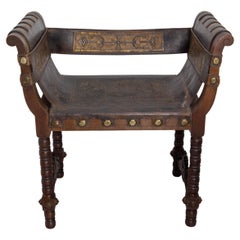 Sillón Español Estilo Curule Cuero Cordobés y Madera, Mediados Siglo XIX