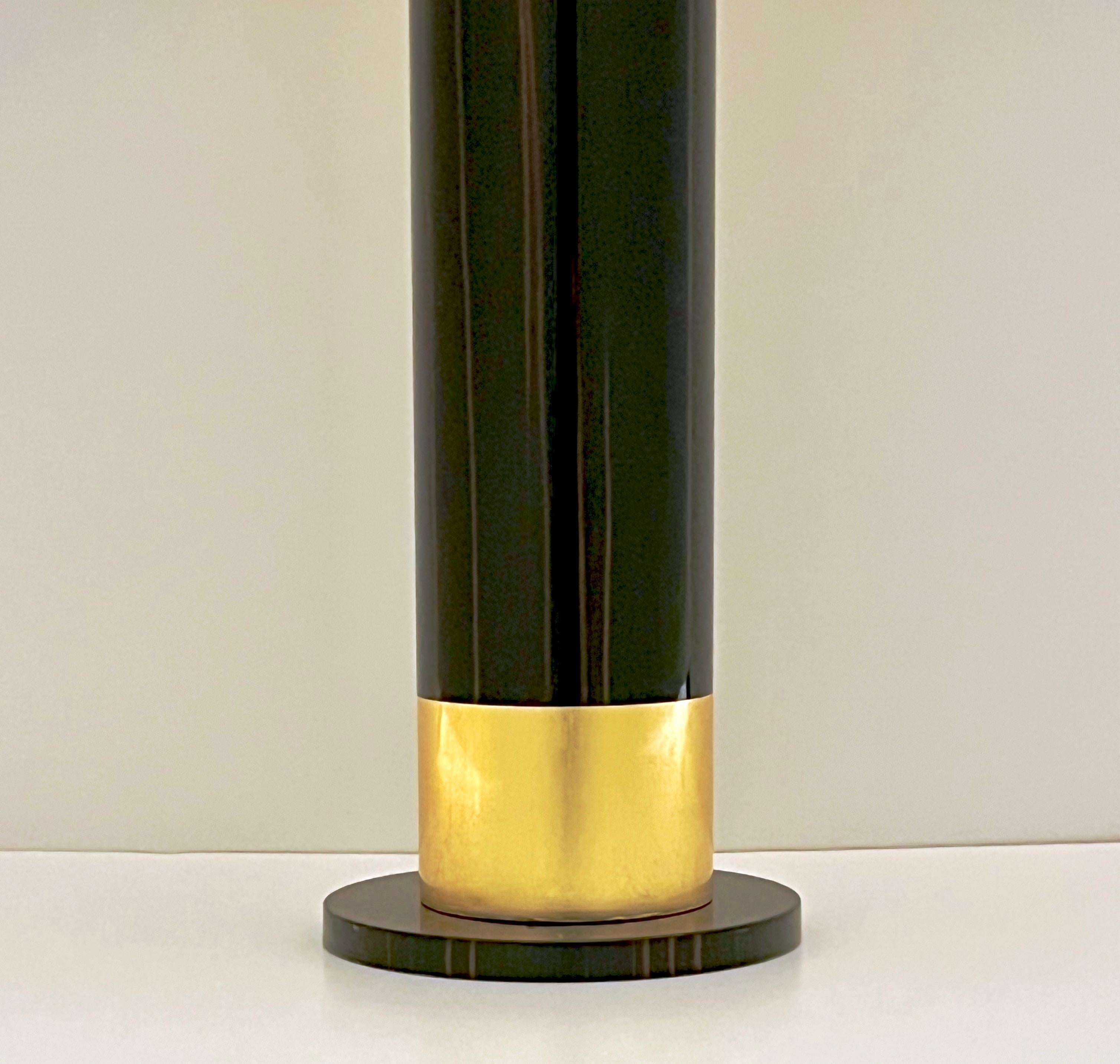 Art déco Paire de lampes cylindriques espagnoles de design Art Déco en placage noir brun et feuilles d'or en vente