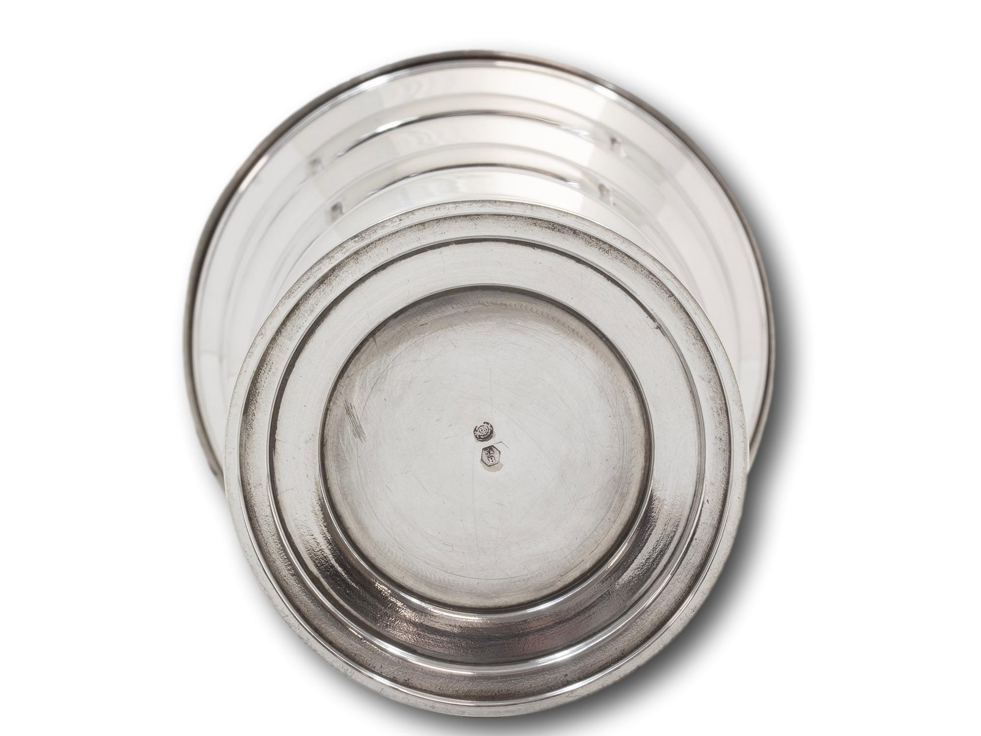 Coctelera española Art Decó de plata maciza en venta 2