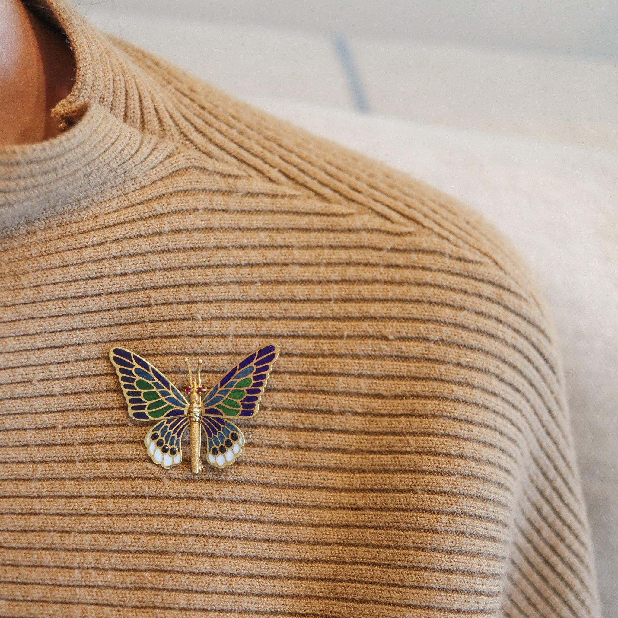 An art nouveau enameled butterfly brooch.

This is a beautiful and colorful butterfly brooch created in Barcelona Spain with art nouveau revival patterns. This brooch has been crafted in solid rich yellow gold of 18 karats with brushed and polished
