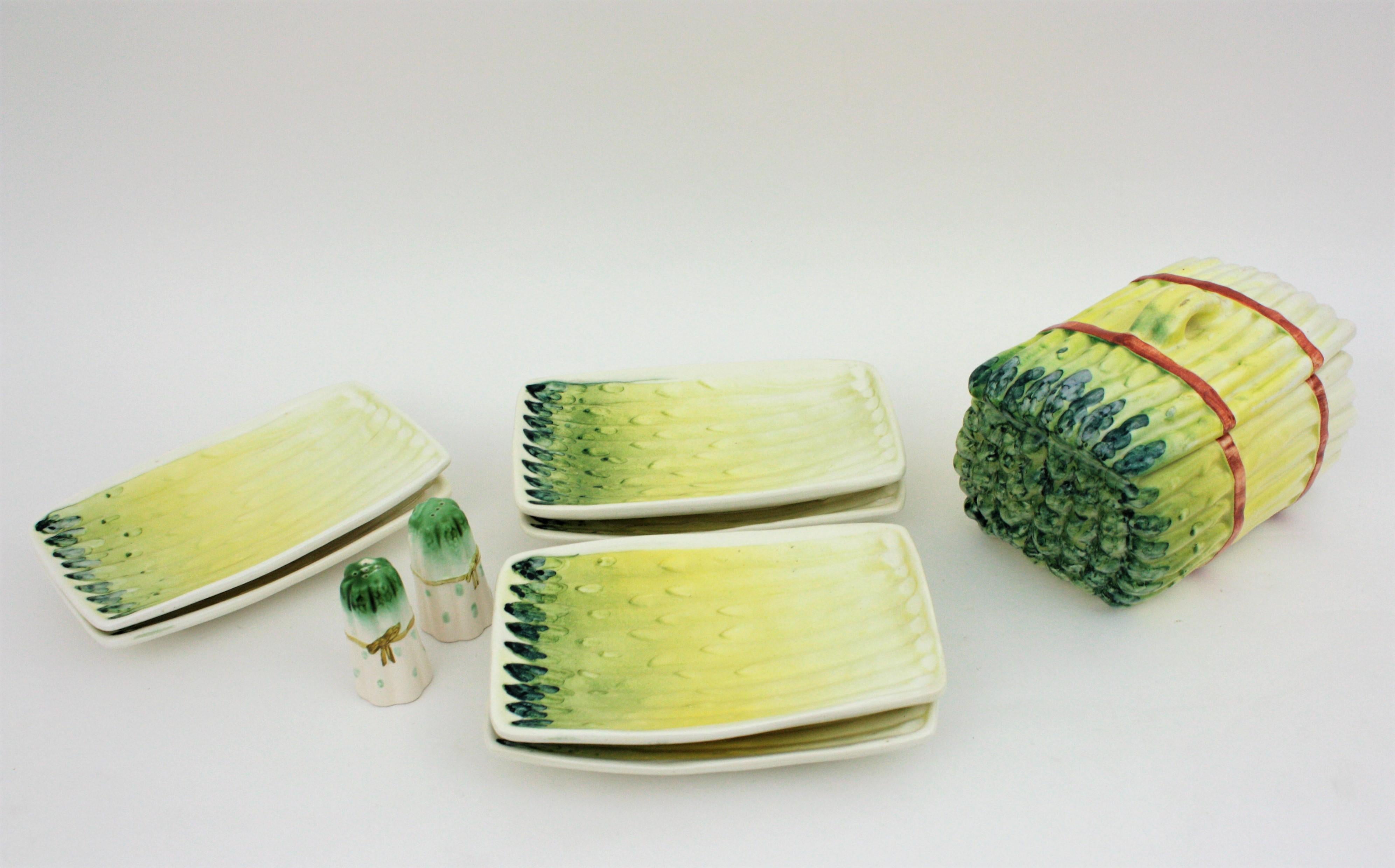 Mid-Century Modern Set of 6 Asparagus Ceramic Plates, Tureen and Salt Pepper Shakers, Spain 1960s For Sale
