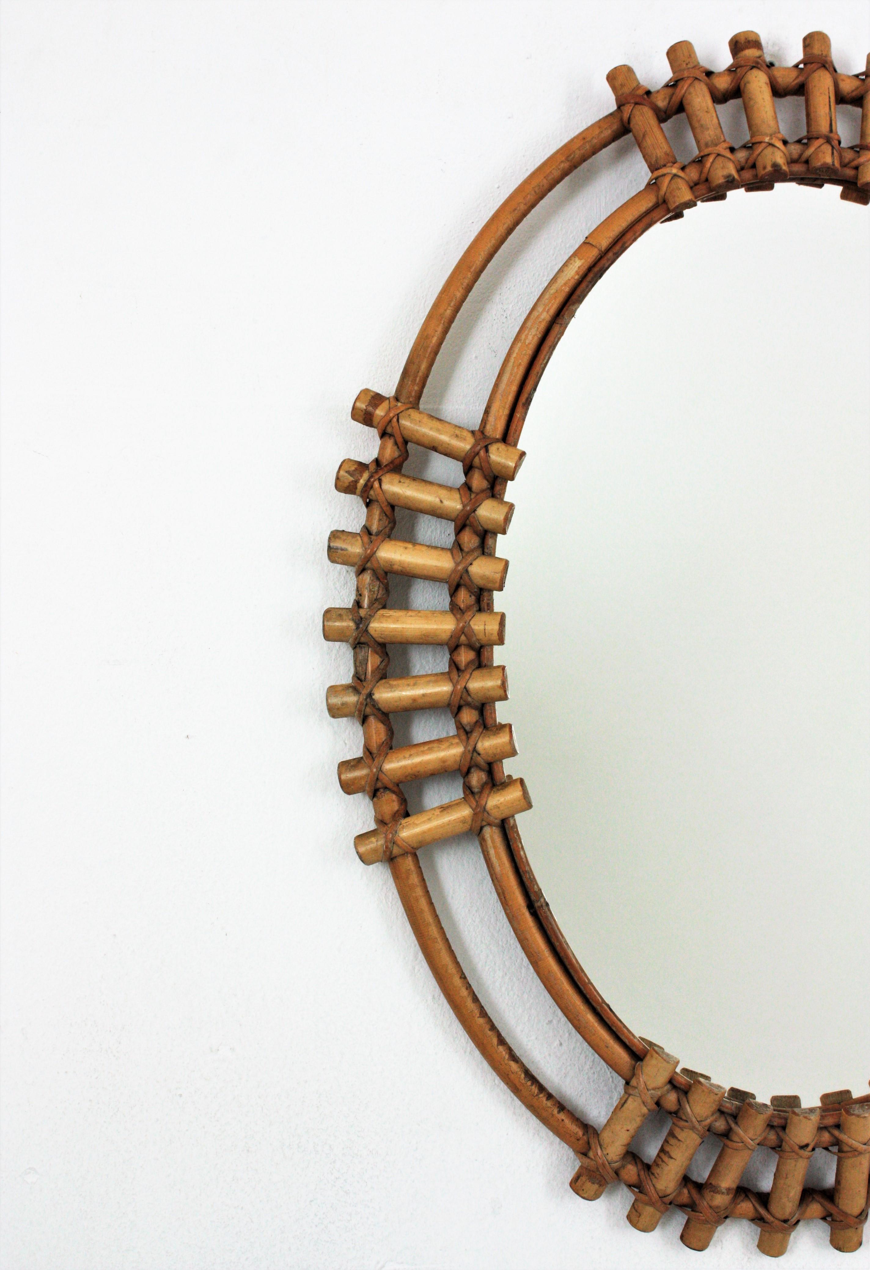 Spanish Bamboo Oval Sunburst Mirror, 1960s In Good Condition In Barcelona, ES