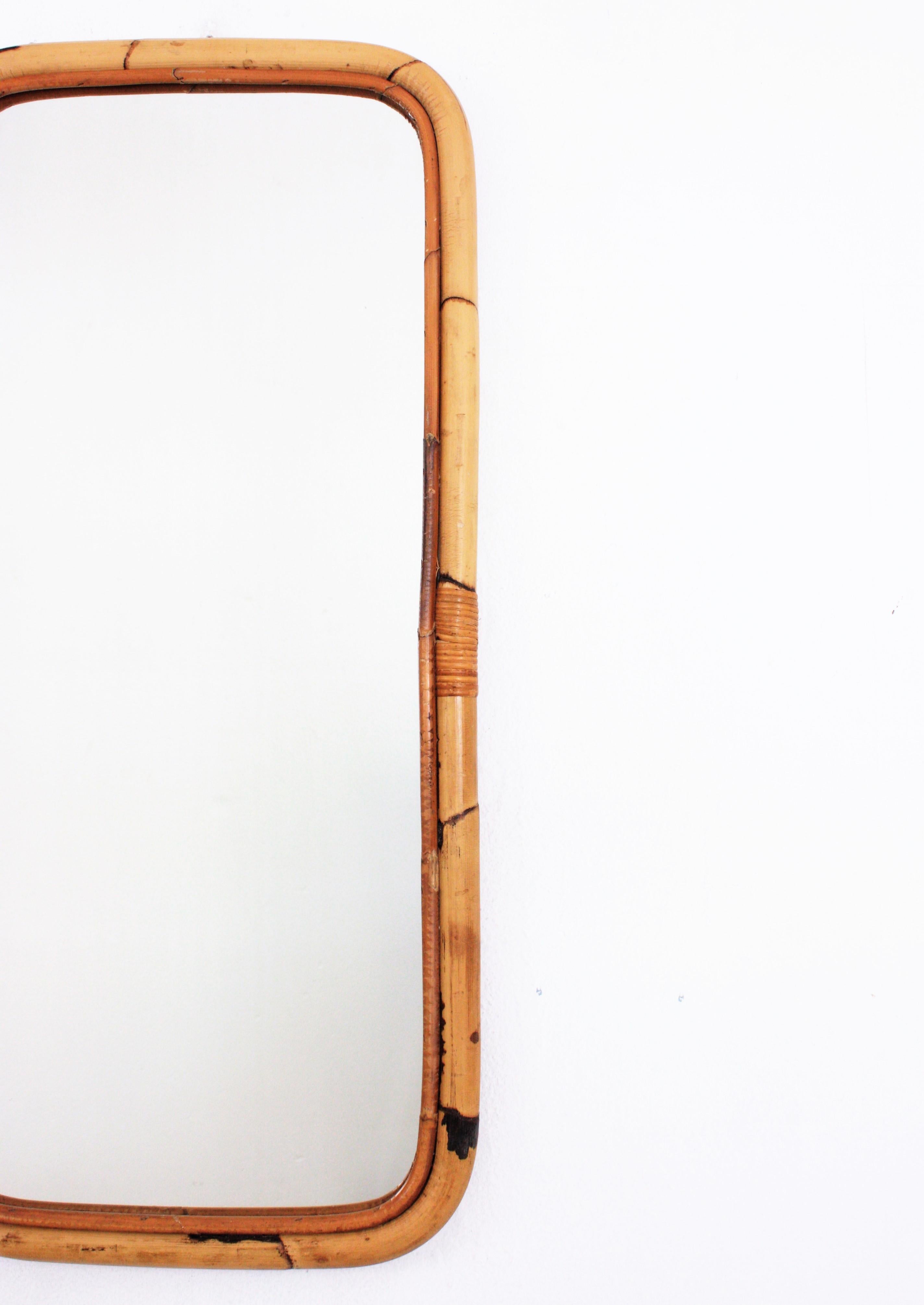 Spanischer Bambus-Rattan-Spiegel, rechteckig, 1960er Jahre im Zustand „Gut“ im Angebot in Barcelona, ES
