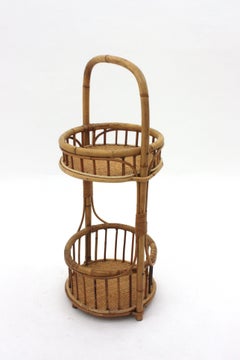 Chariot de bar ou bar à sec espagnol en bambou, rotin et osier tressé