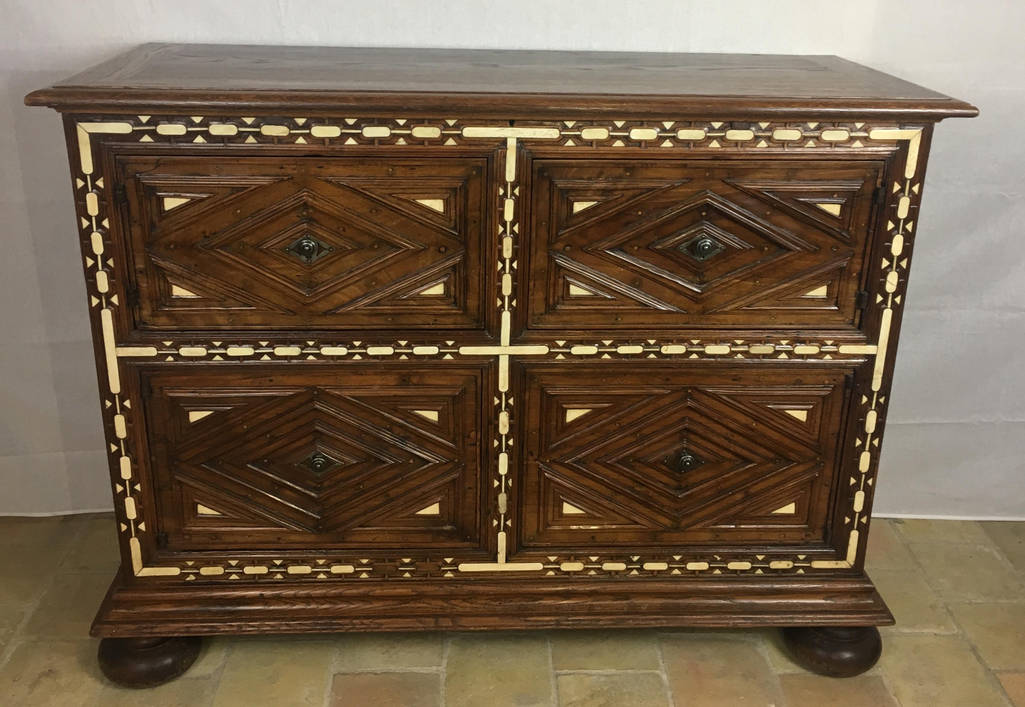 Spanish Baroque Walnut Chest Late 17th-Early 18th Century 5