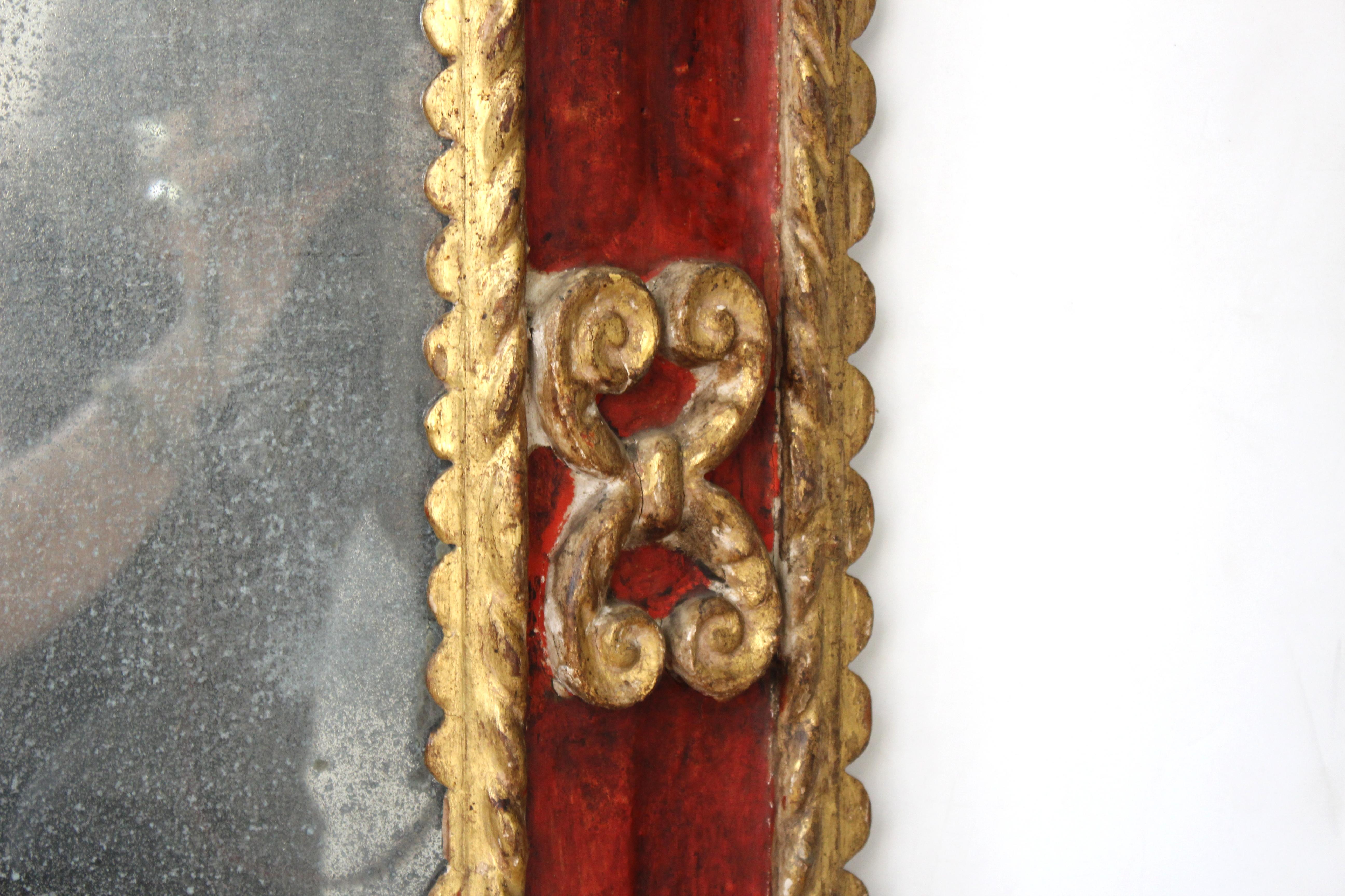 Miroir baroque espagnol en bois sculpté et doré en vente 1