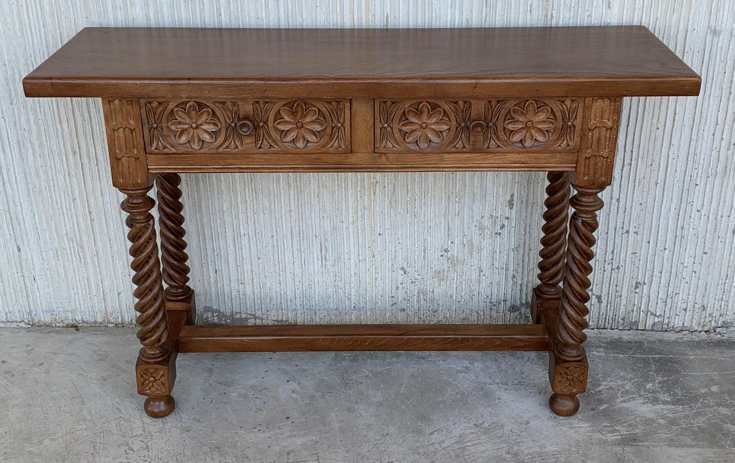 Spanish Baroque Carved Walnut Console Table with Two Drawers, circa 1860 1