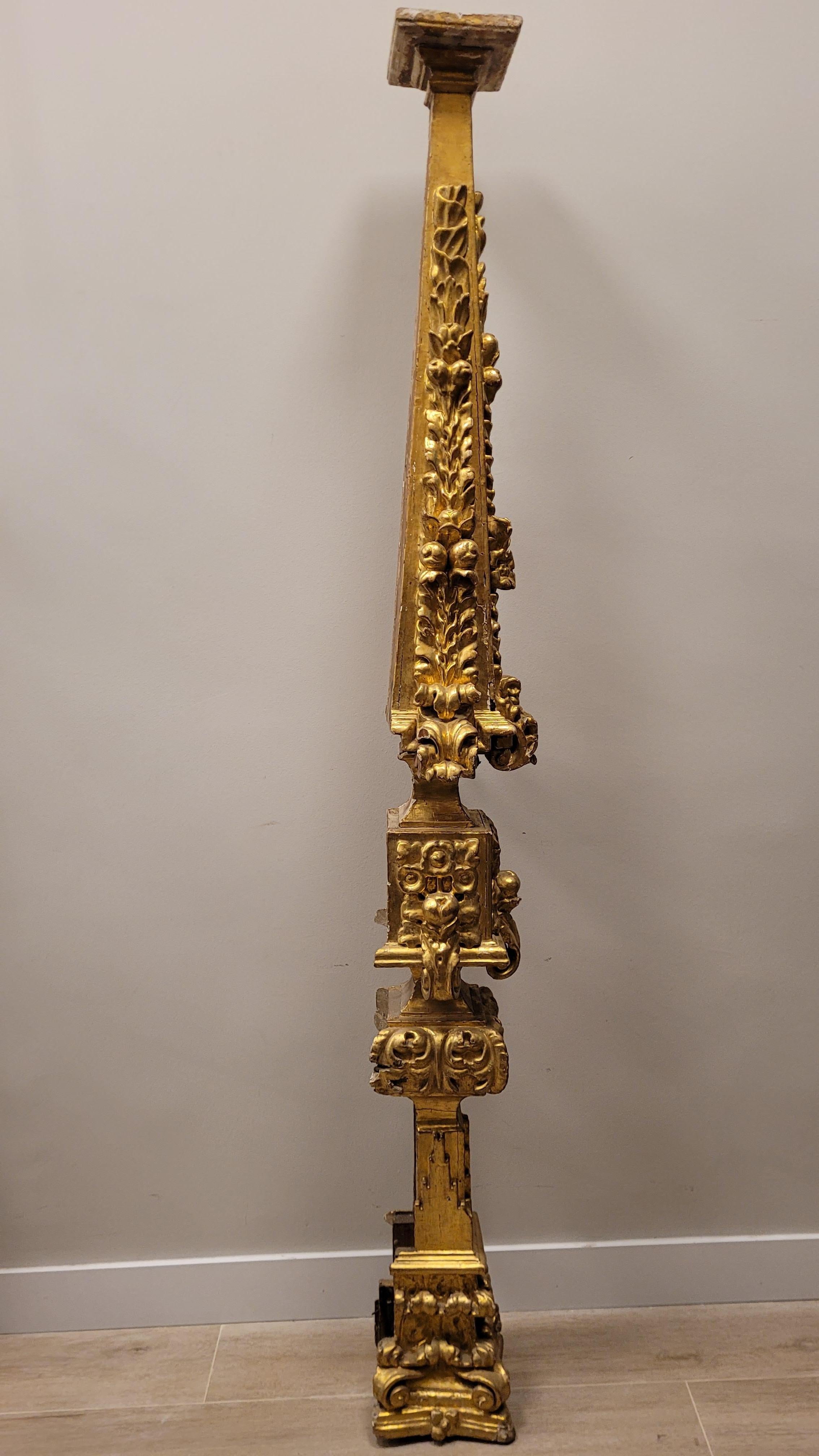 Spanish Baroque estipite, Column Sculpture , carved and gilded wood For Sale 12