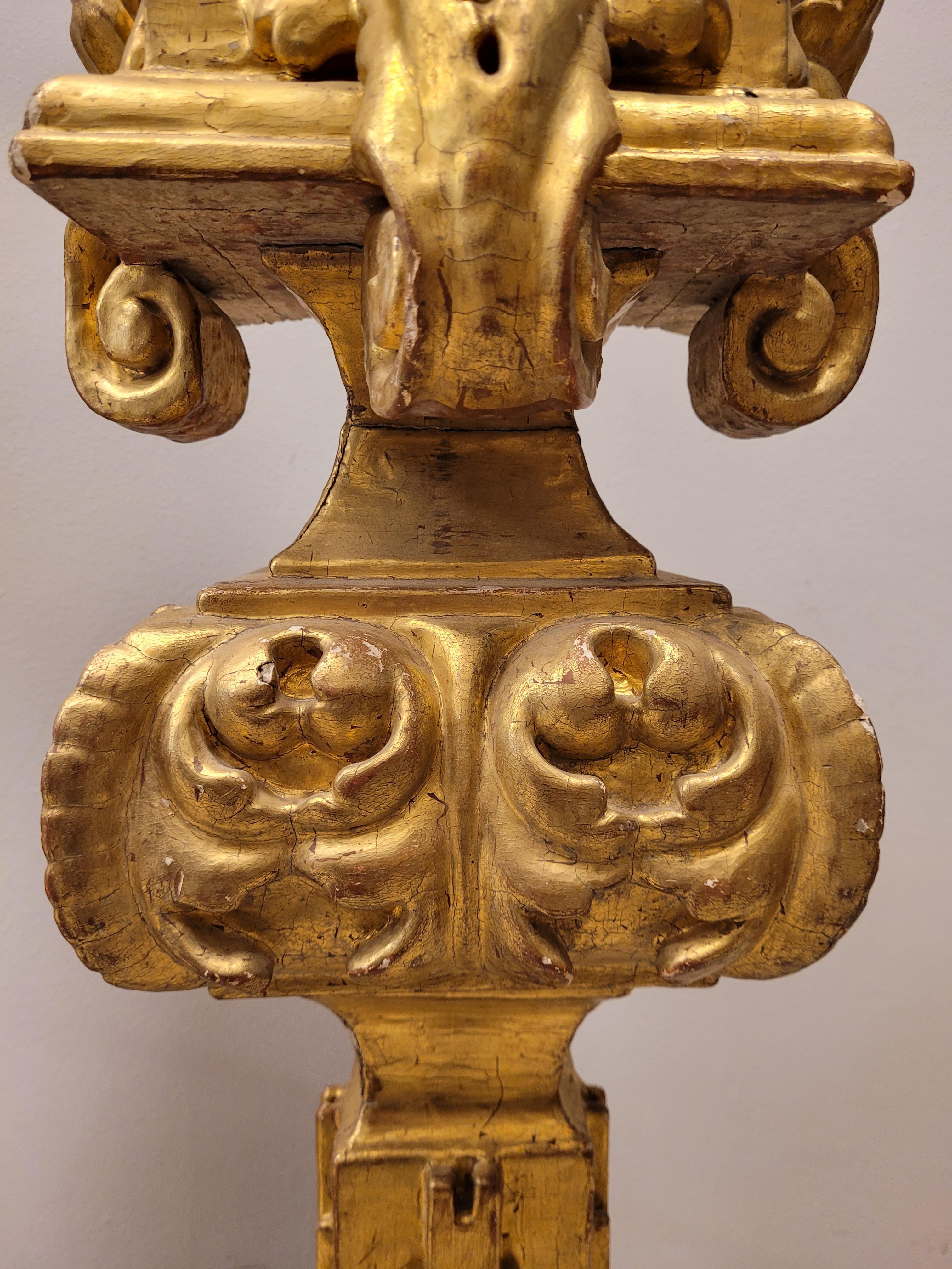 Spanish Baroque estipite, Column Sculpture , carved and gilded wood For Sale 1