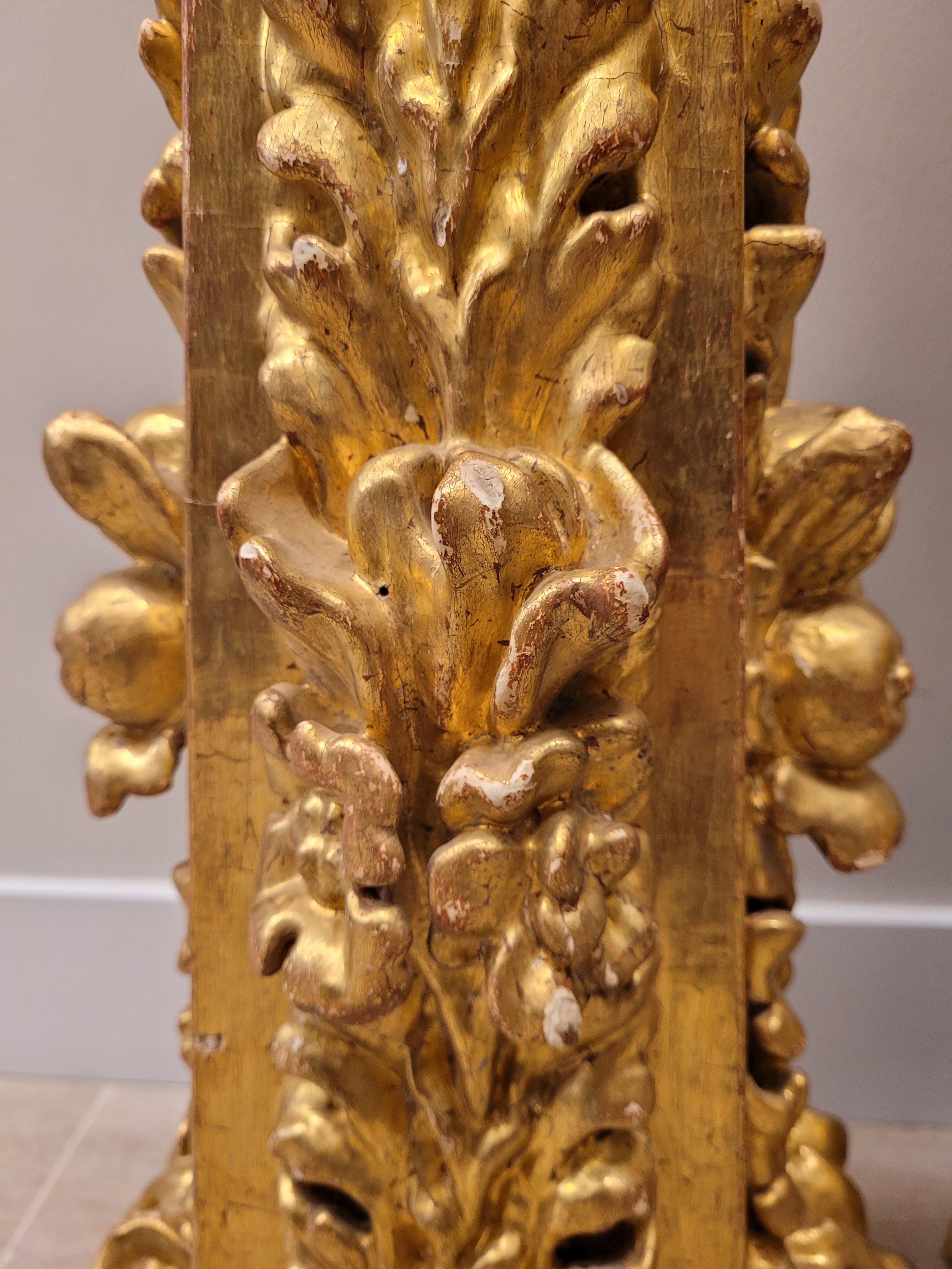 Spanish Baroque estipite, Column Sculpture , carved and gilded wood For Sale 2