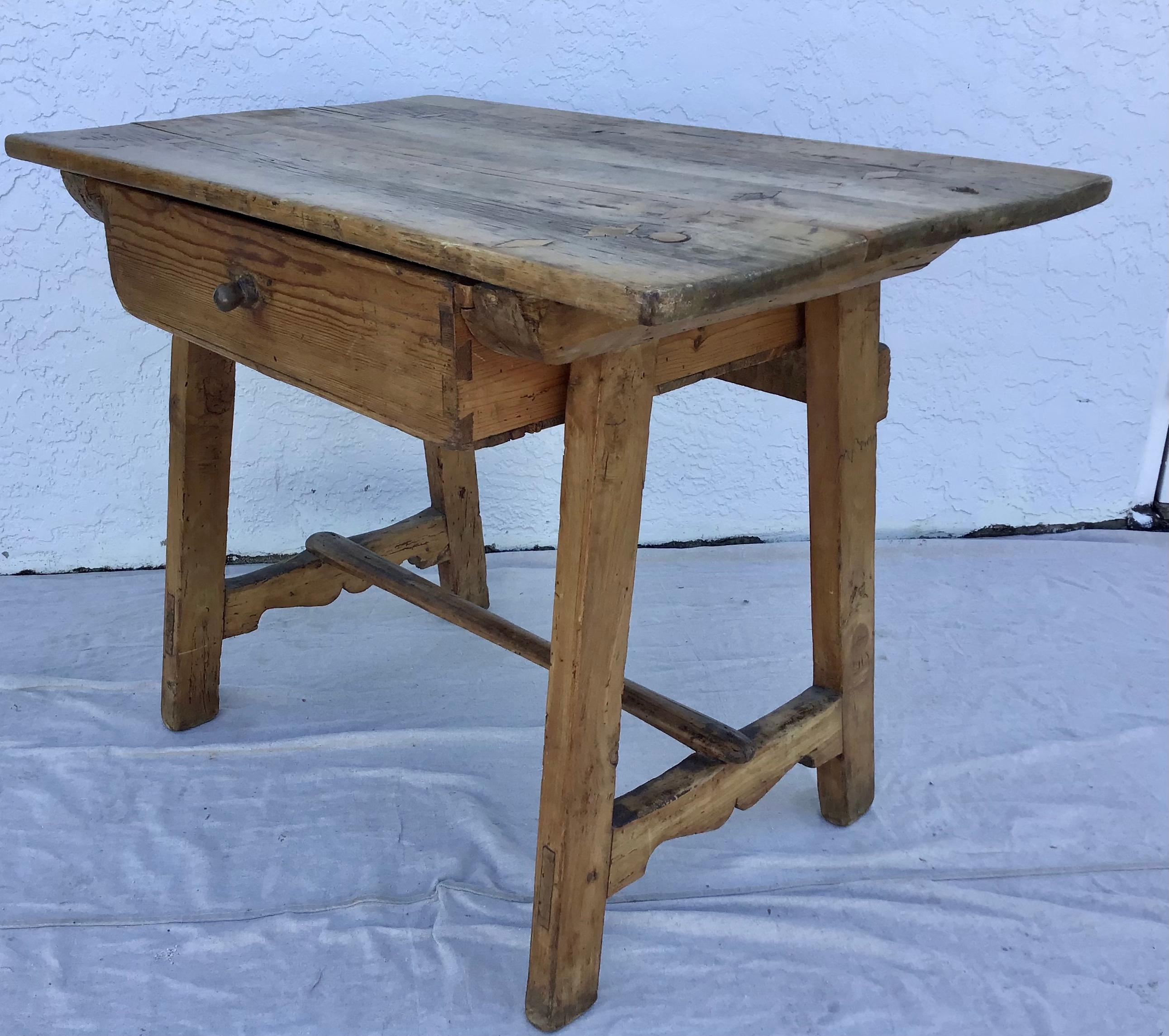Pine Spanish Colonial Period Sabino Wood One-Drawer Hacienda Table, 18th Century
