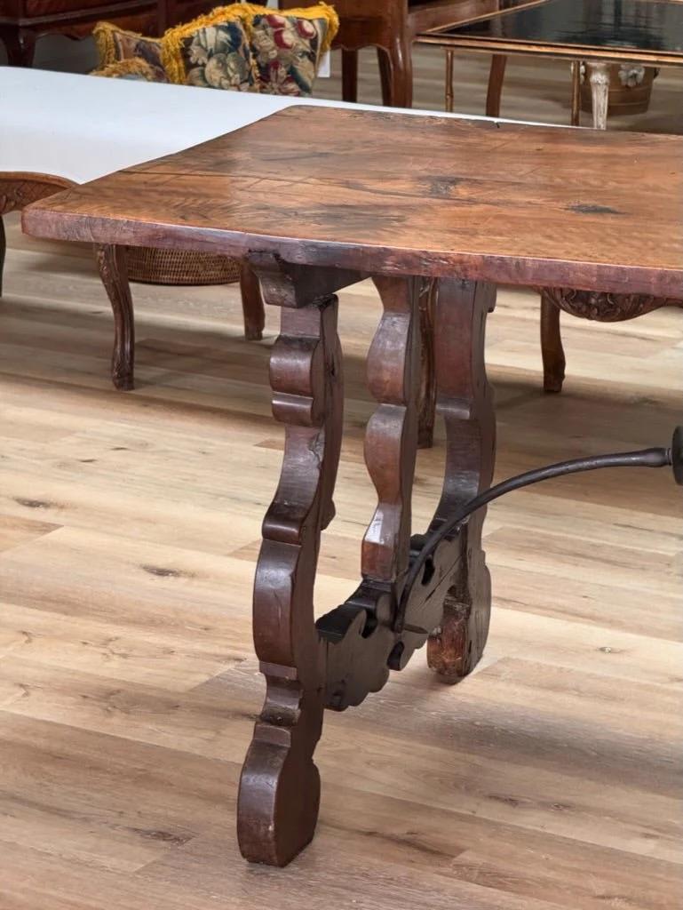 Barocco Tavolo a cavalletto rettangolare barocco spagnolo, 1670 ca. in vendita