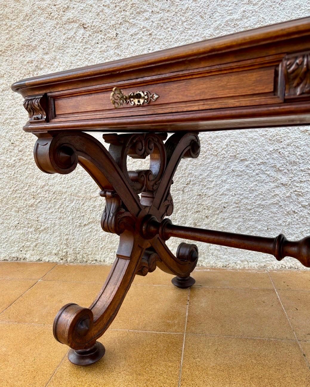 Spanish Baroque Revival Writing Table with Lyre Legs and Leather Top, 1920s In Good Condition For Sale In BÉTERA, ES