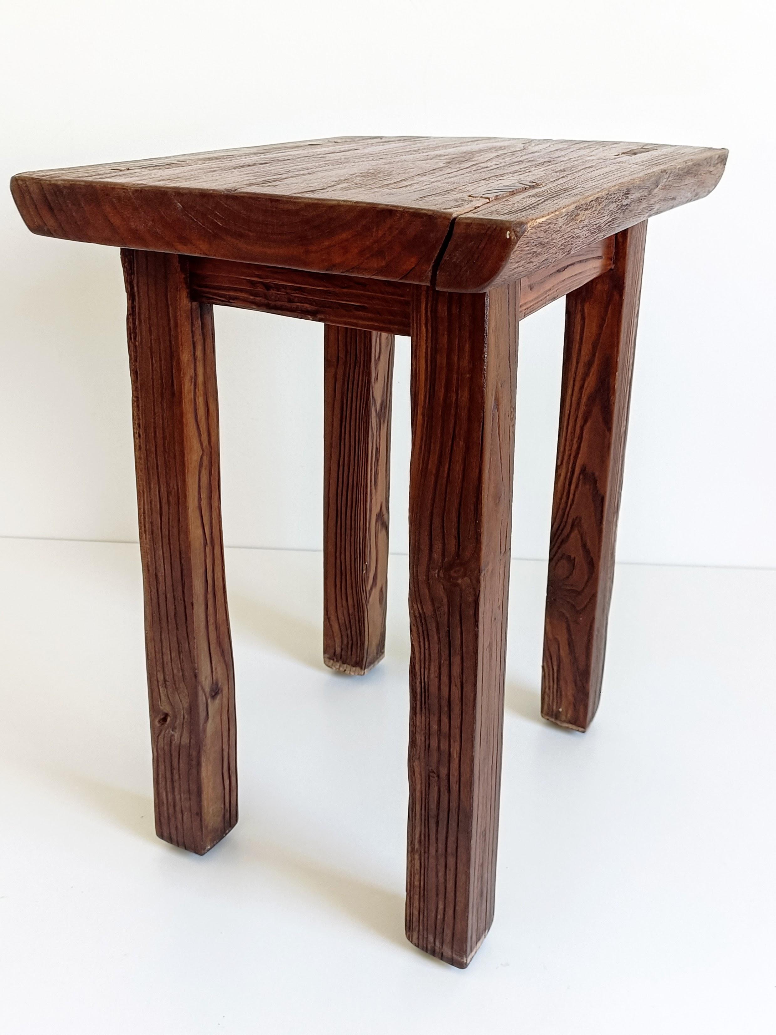 Spanish Baroque Rustic Oak Wood Side Table or Stool, Early 18th-C im Angebot 6
