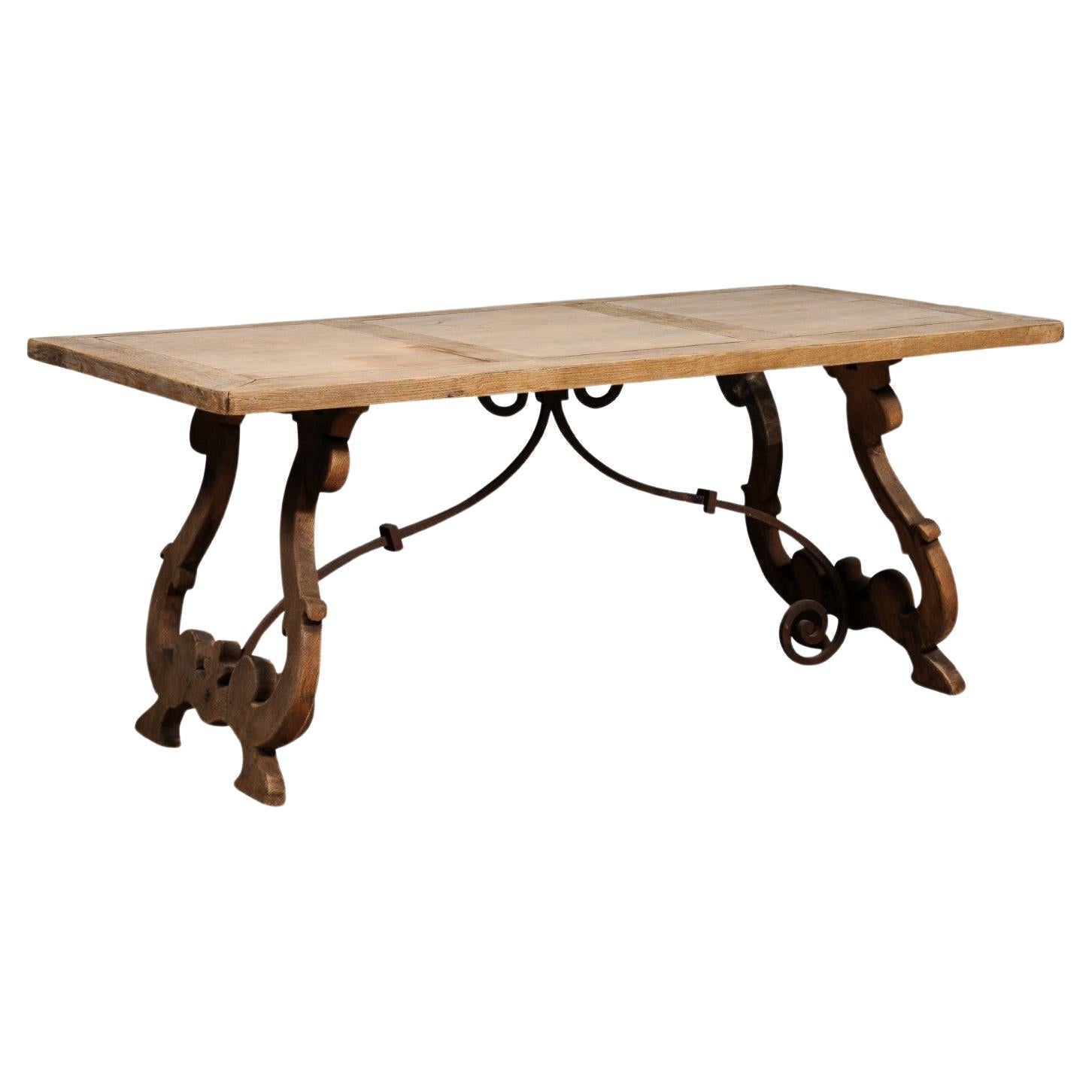 Spanish Baroque Style 1900s Bleached Oak Fratino Table with Carved Lyre Base For Sale