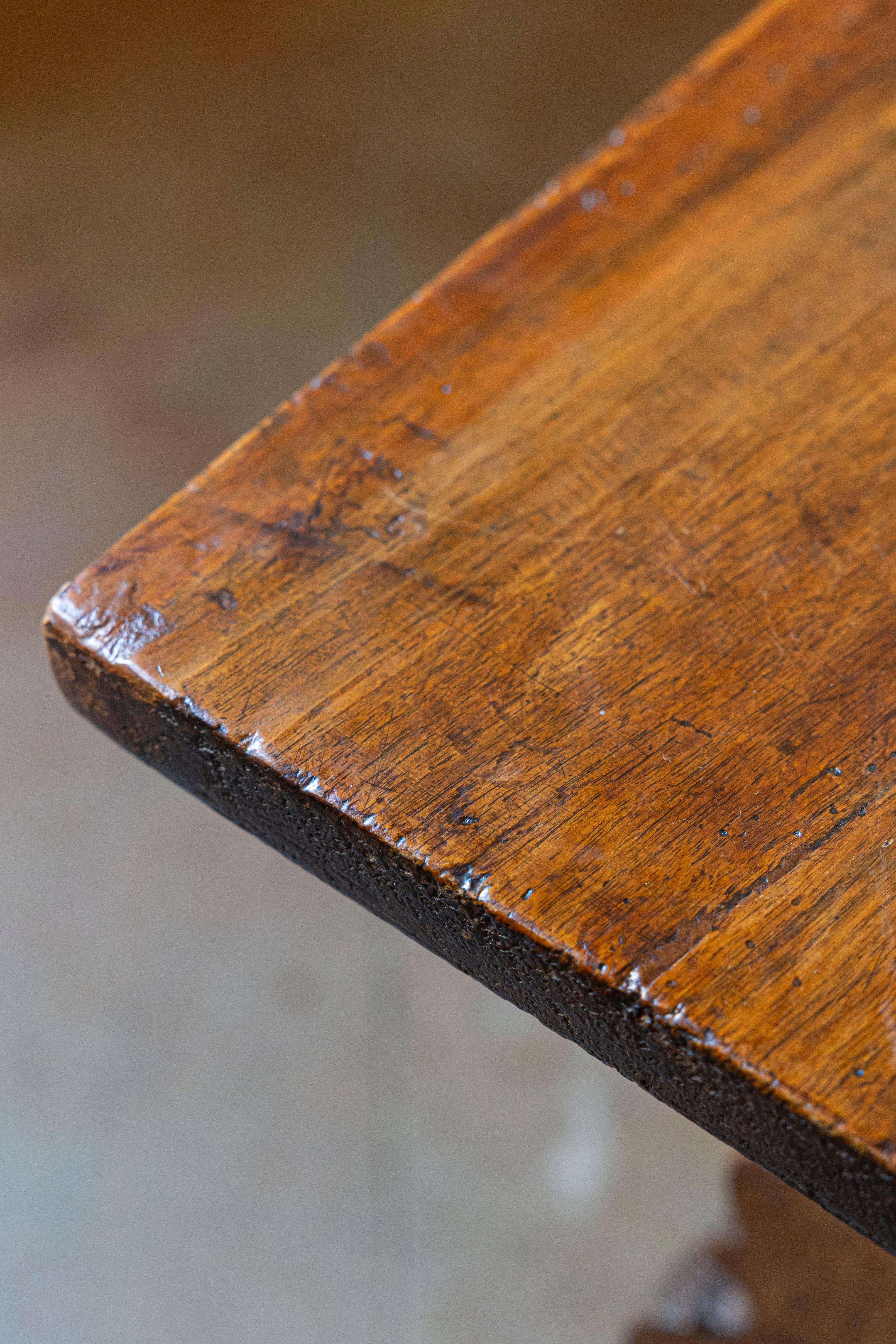 Spanish Baroque Style 19th Century Walnut Fratino Table with Lyre Shaped Base For Sale 4
