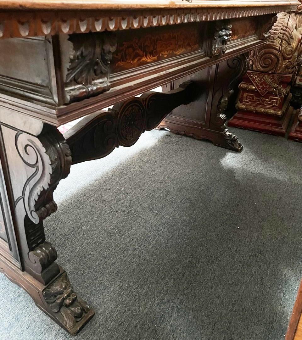Spanish Baroque Style Carved Oak Trestle Table, 19th Century 7