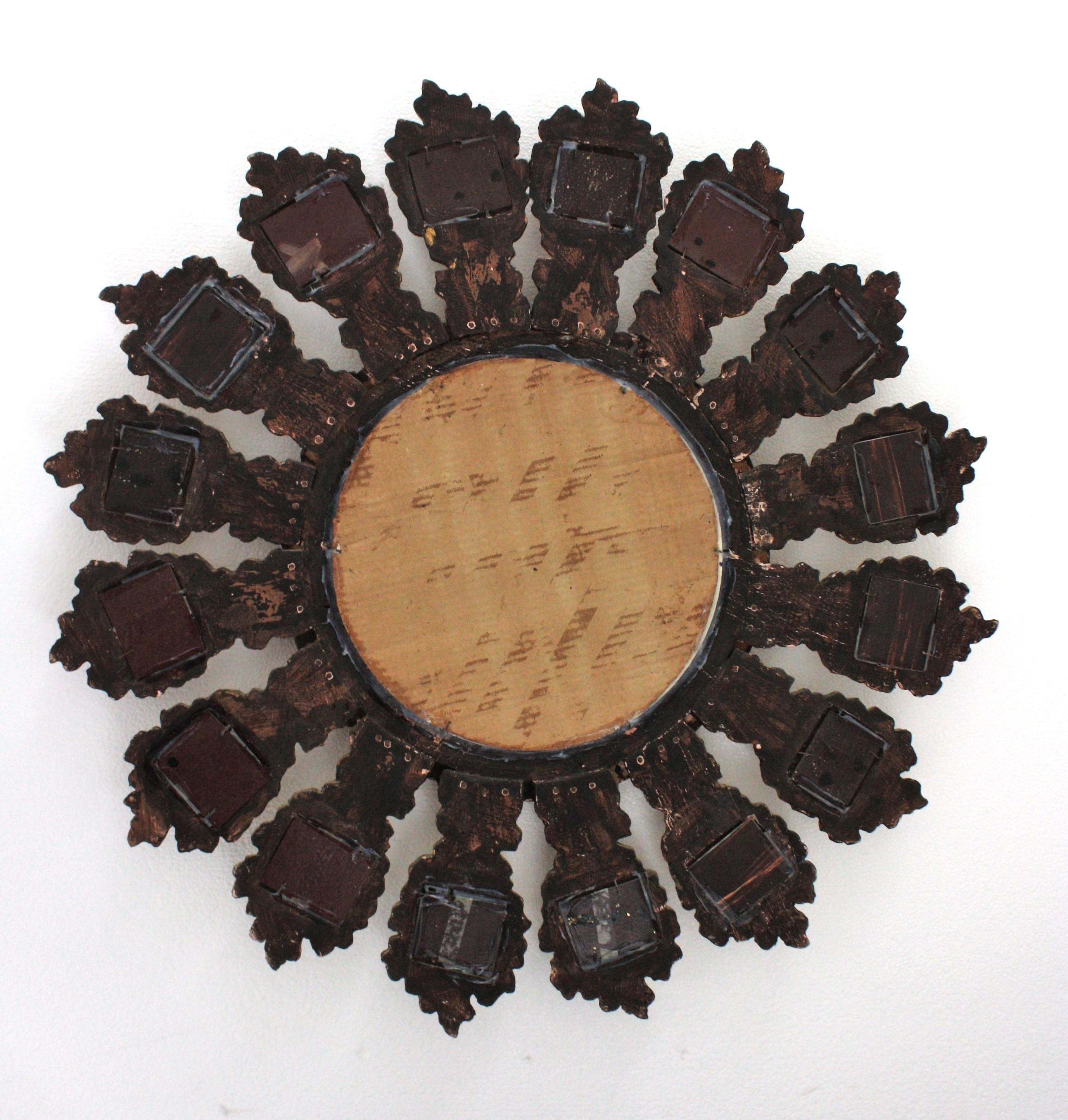 Spanish Baroque Sunburst Gilt Carved Wood Bullseye Mirror with Mirror Insets For Sale 8