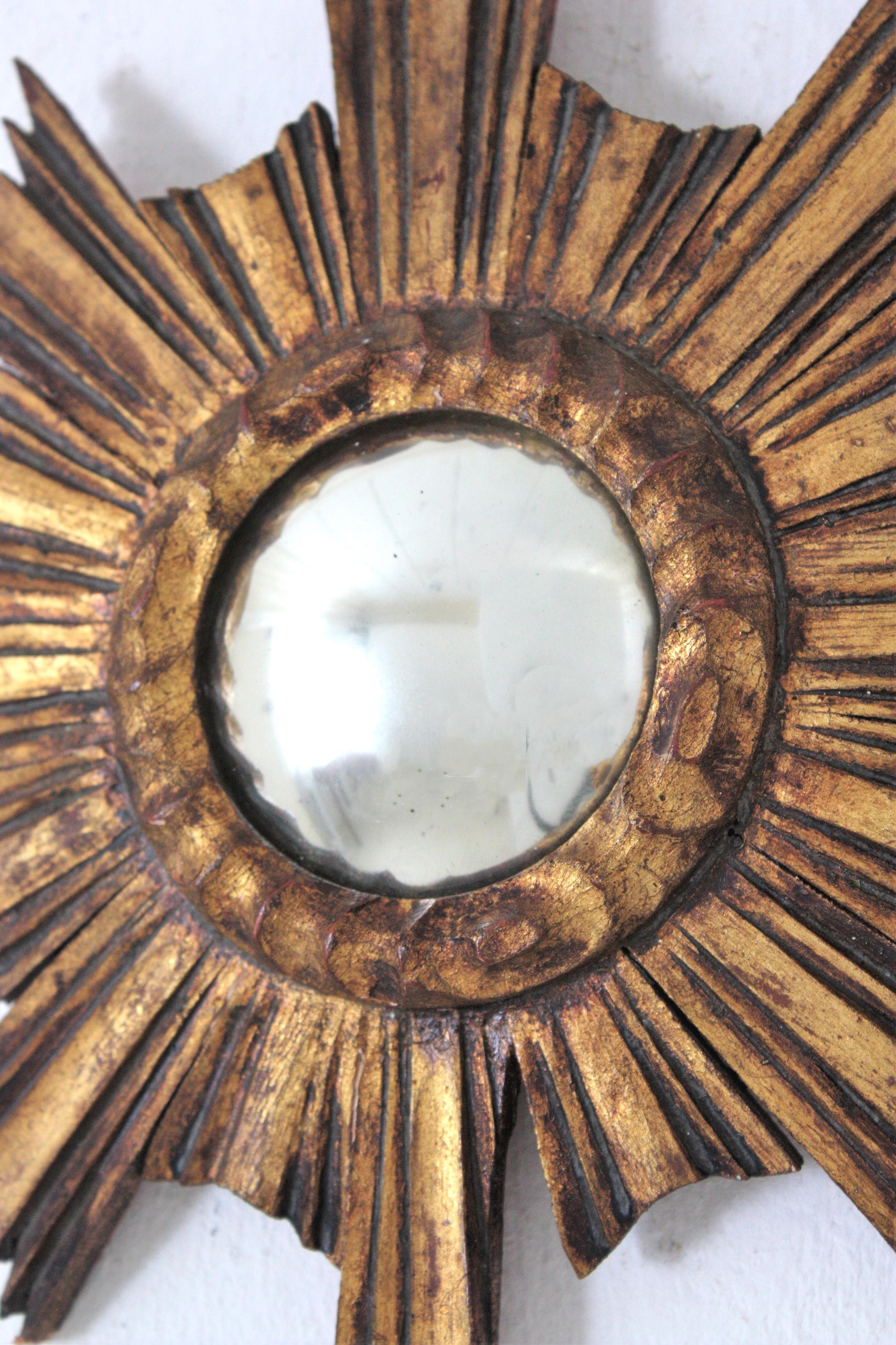 Spanish Baroque Sunburst Giltwood Convex Mirror in Small Scale 2