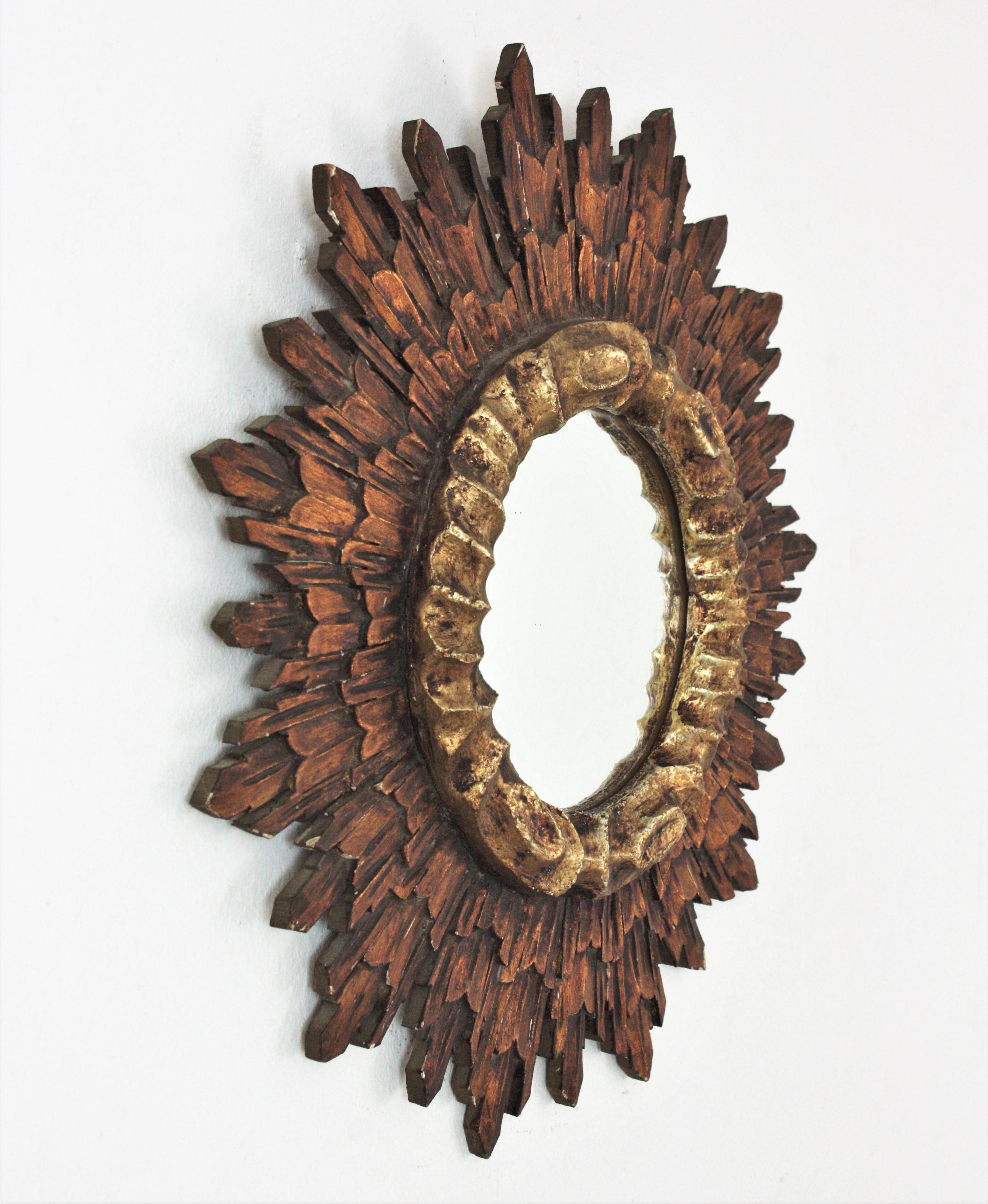 Spanish Baroque Sunburst Mirror, Silver and Gold Giltwood In Good Condition For Sale In Barcelona, ES
